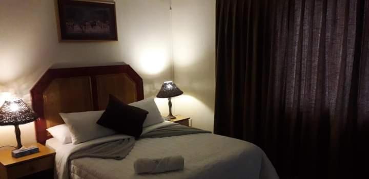 Standard Double Room - Photo 3