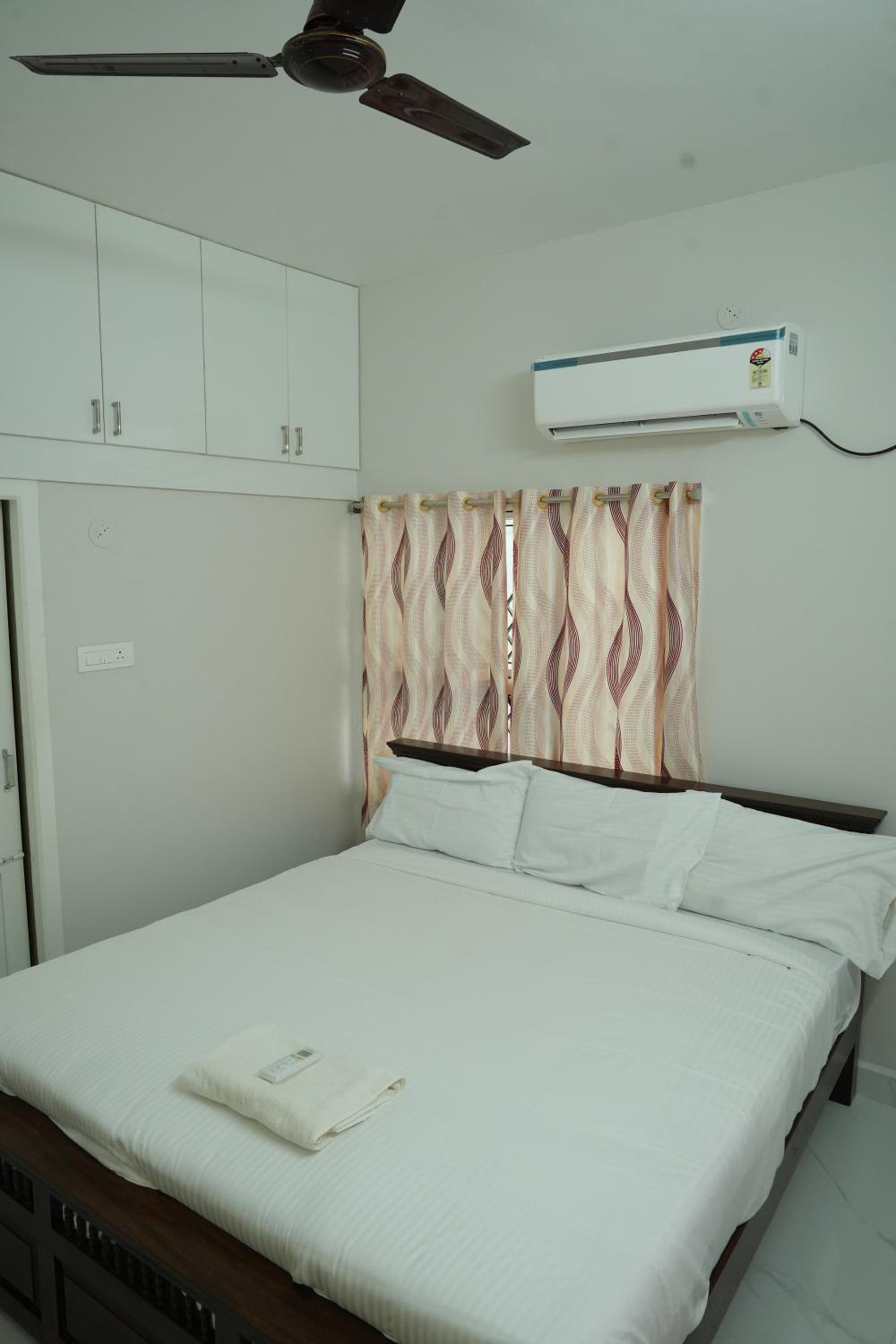 Deluxe Double Room photo 2