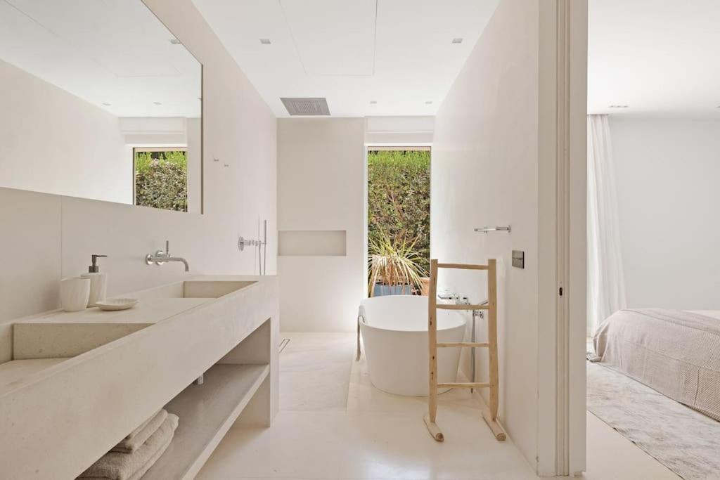 Villa photo 3