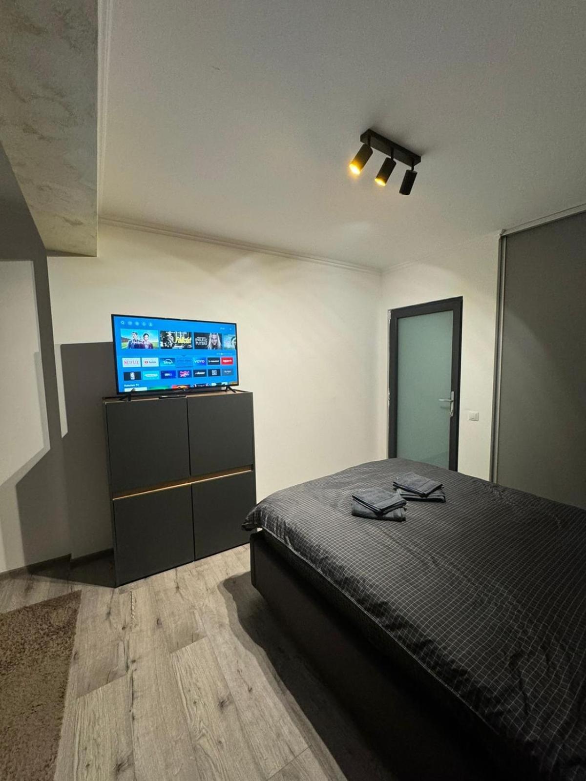 One-Bedroom Apartment With View photo 1