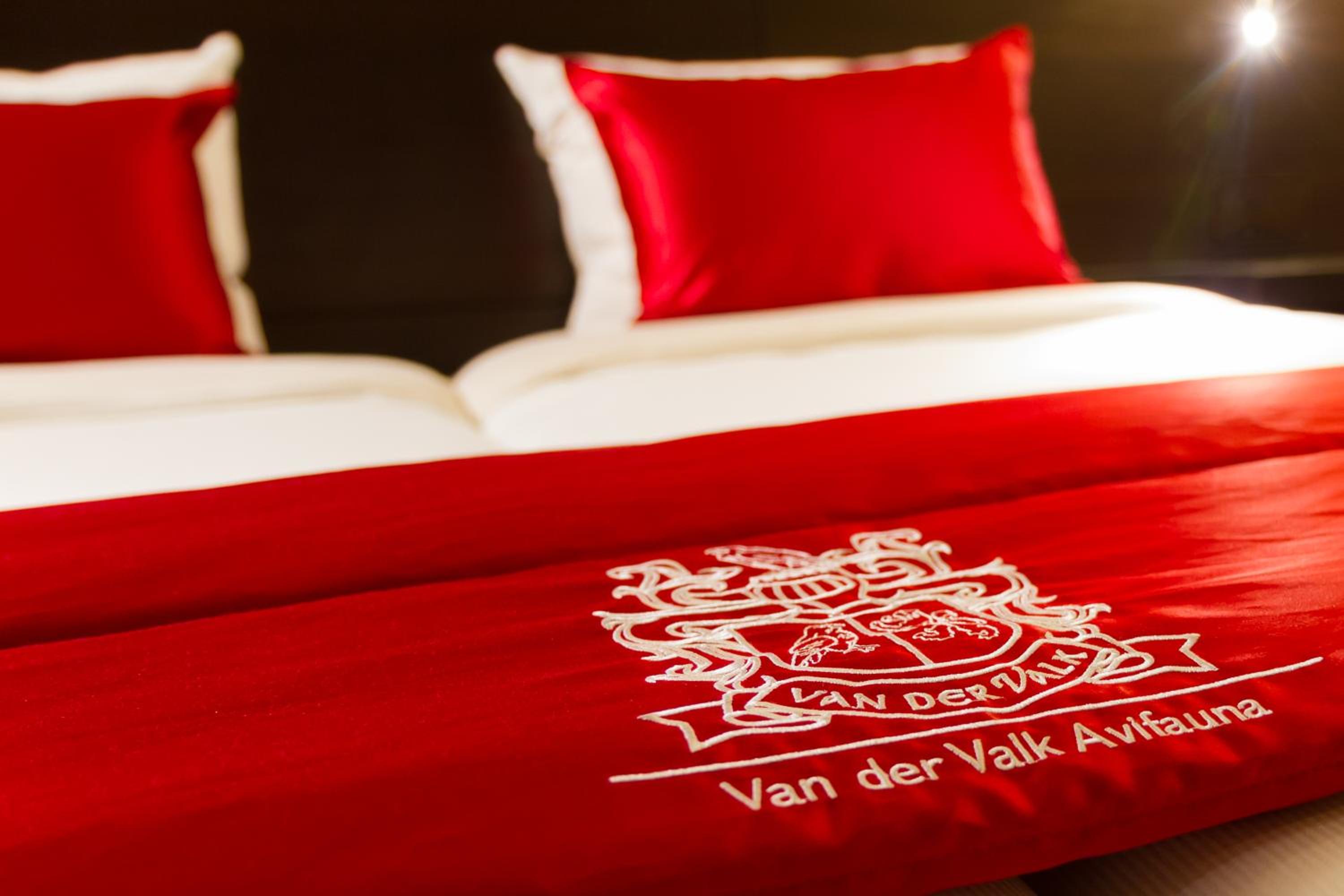 Standard Twin Room - Photo 4