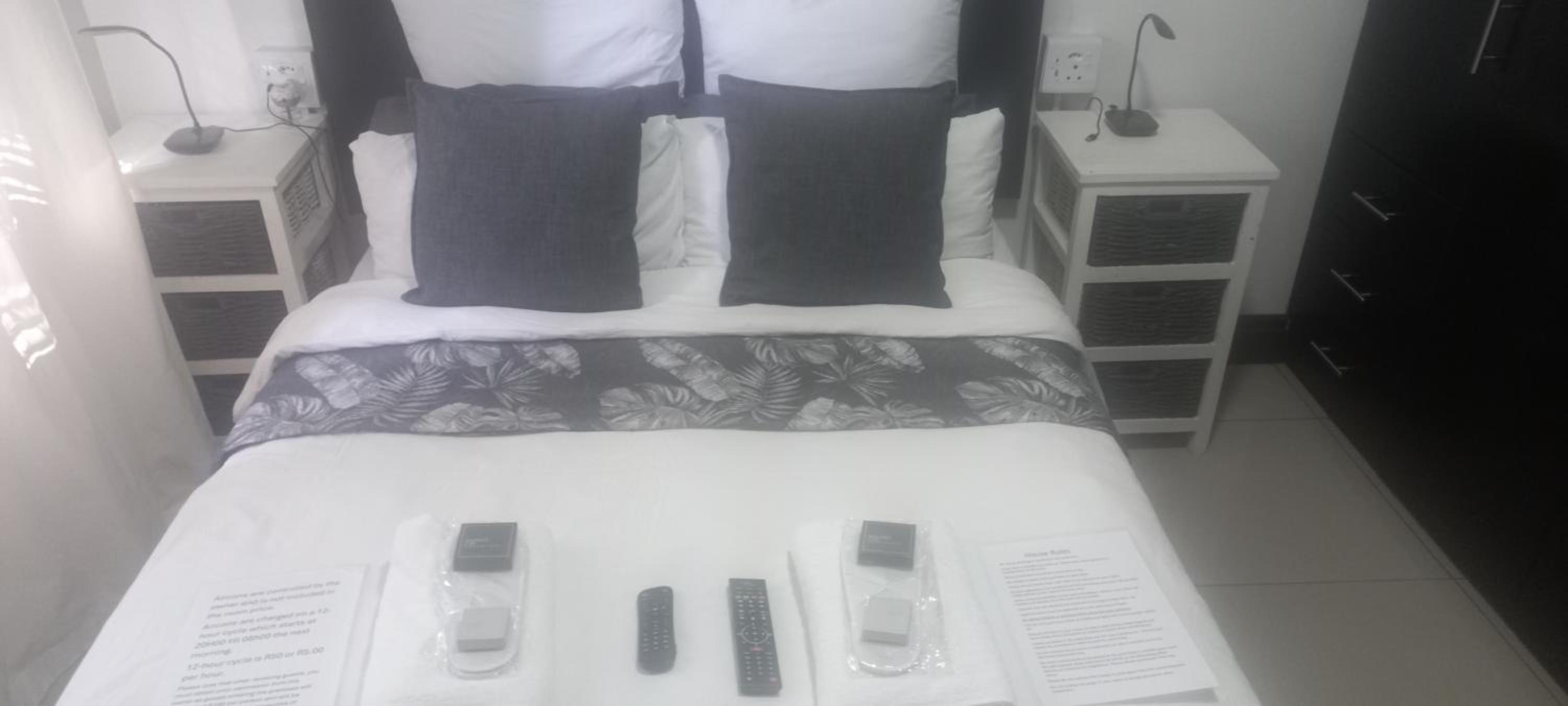 Budget Double Room photo 2