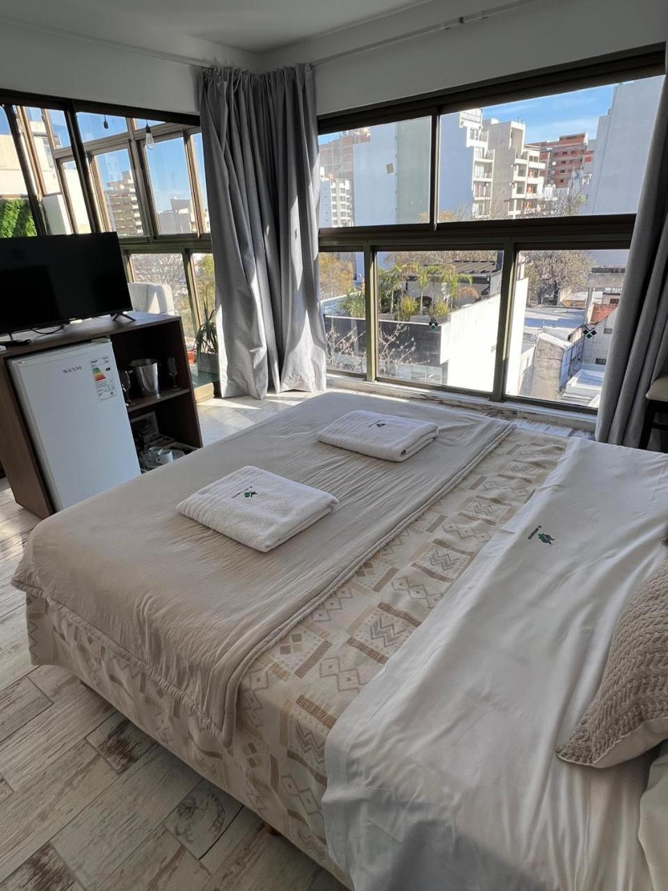 Deluxe Suite with Spa Bath