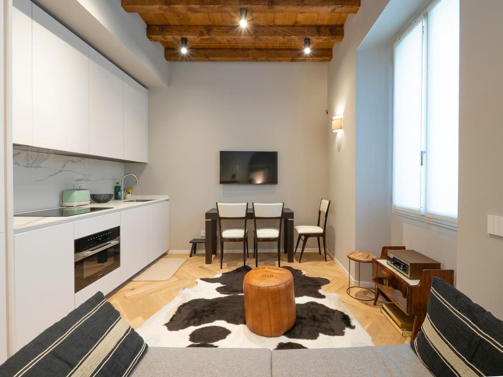 One-Bedroom Apartment