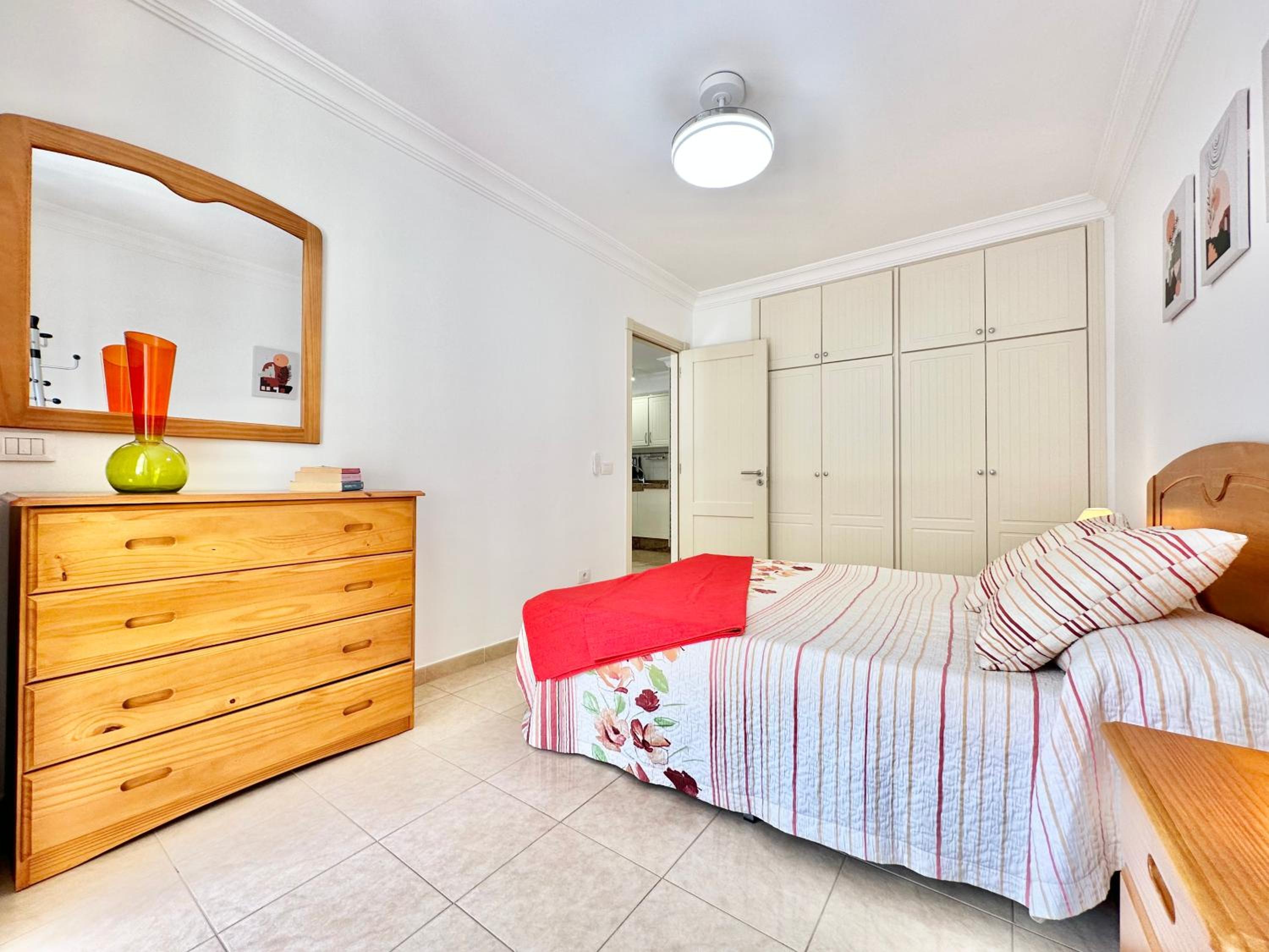 Apartamento de una habitación con terraza