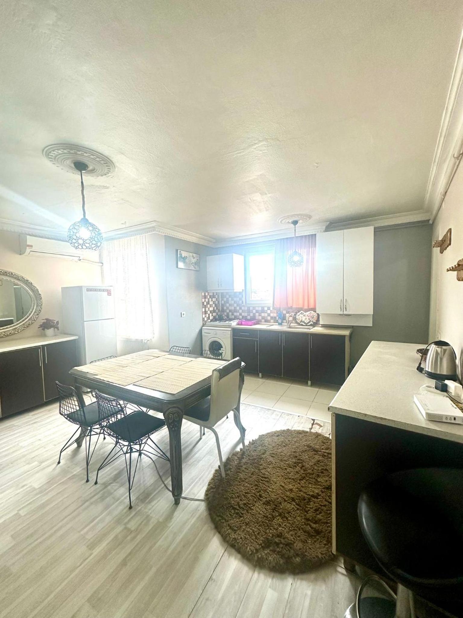 Apartment photo 3