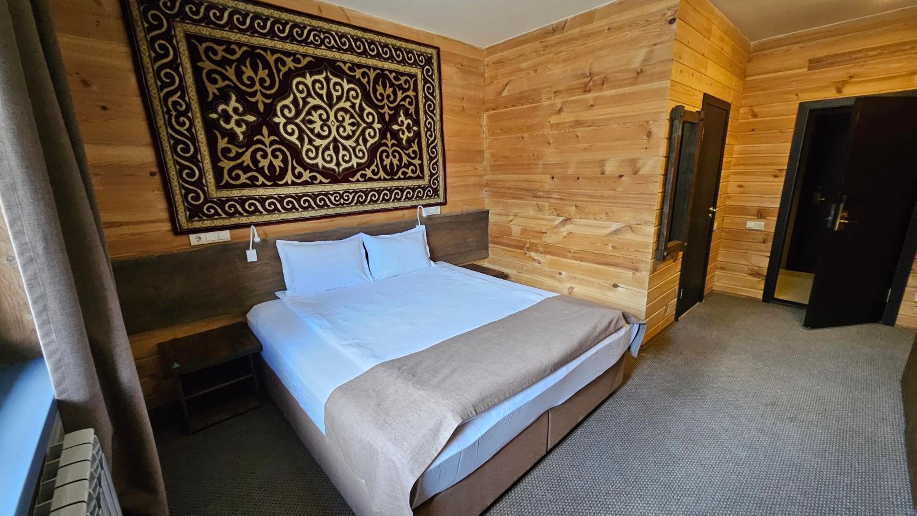 Superior Double or Twin Room photo 3