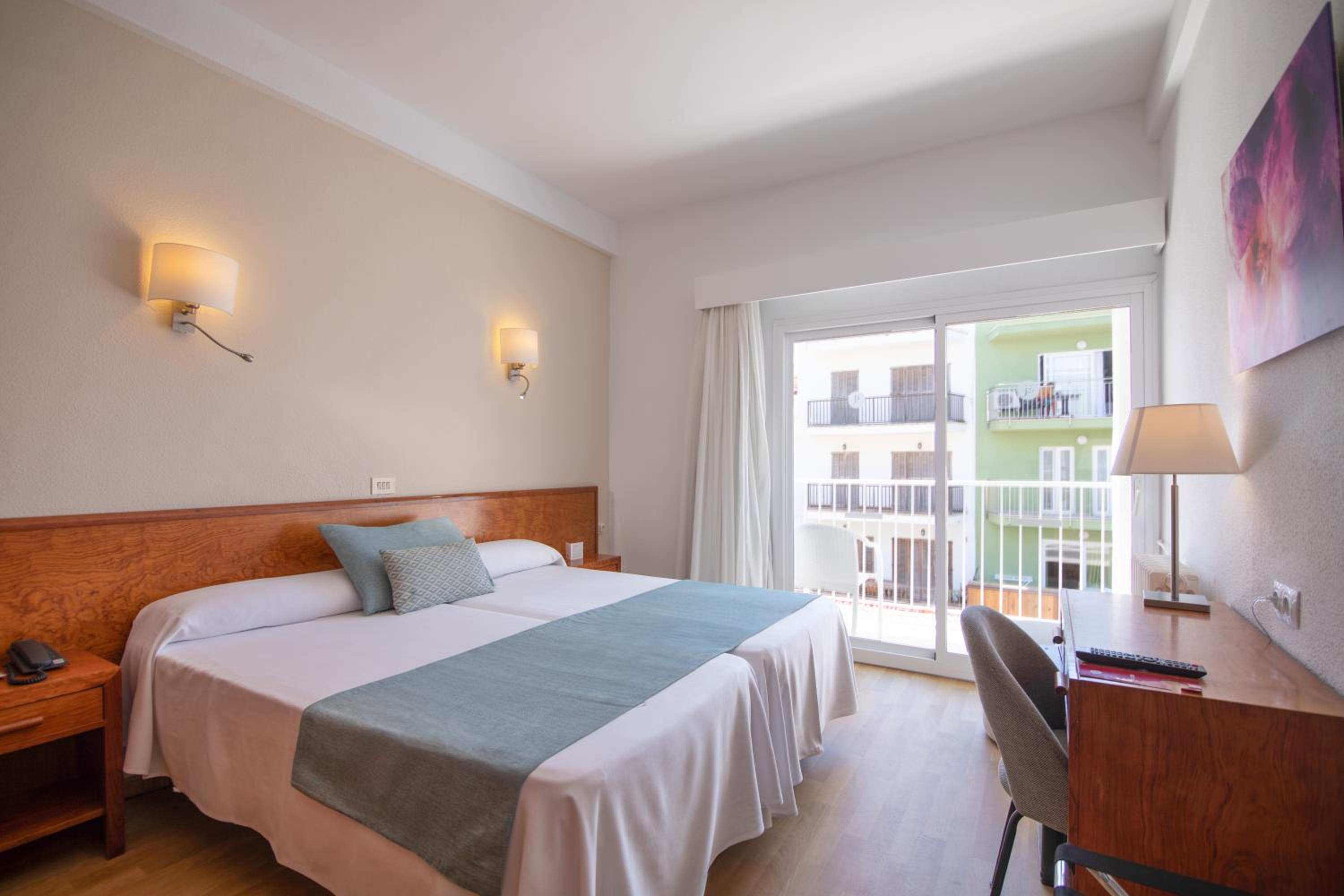 Habitación Doble con Balcón