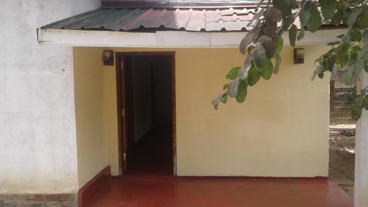 Two-Bedroom House photo 2