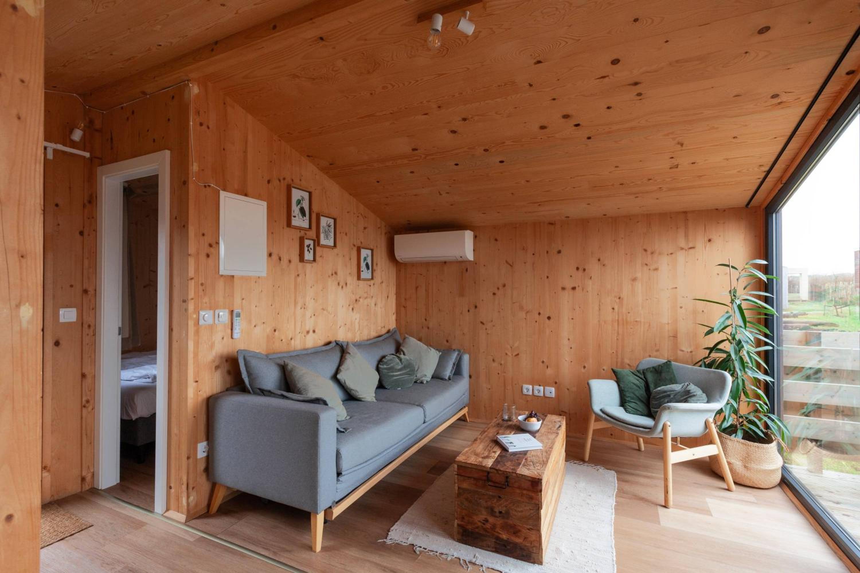 Tiny House - Mini for 4