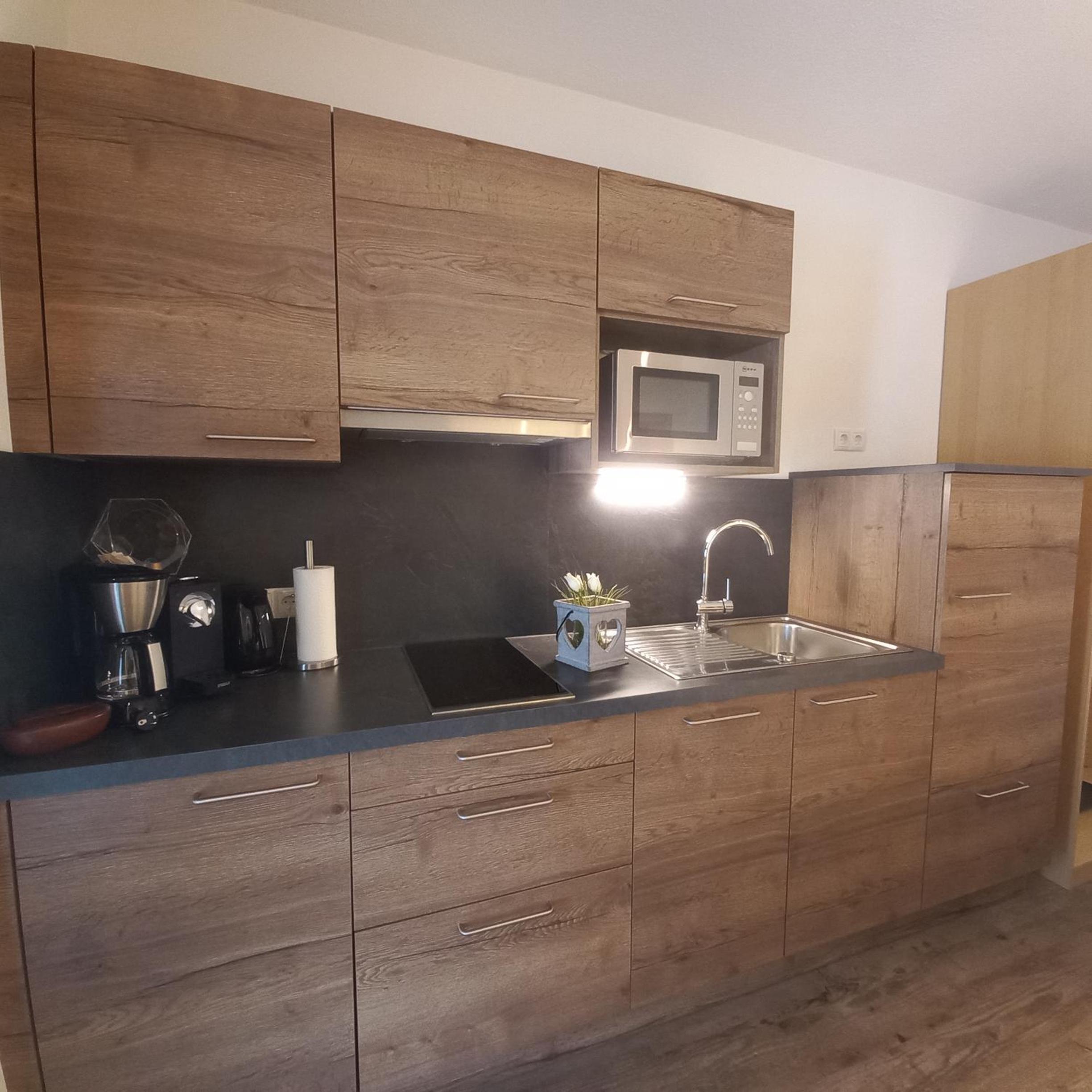 Double Room with Private Bathroom - Photo 21