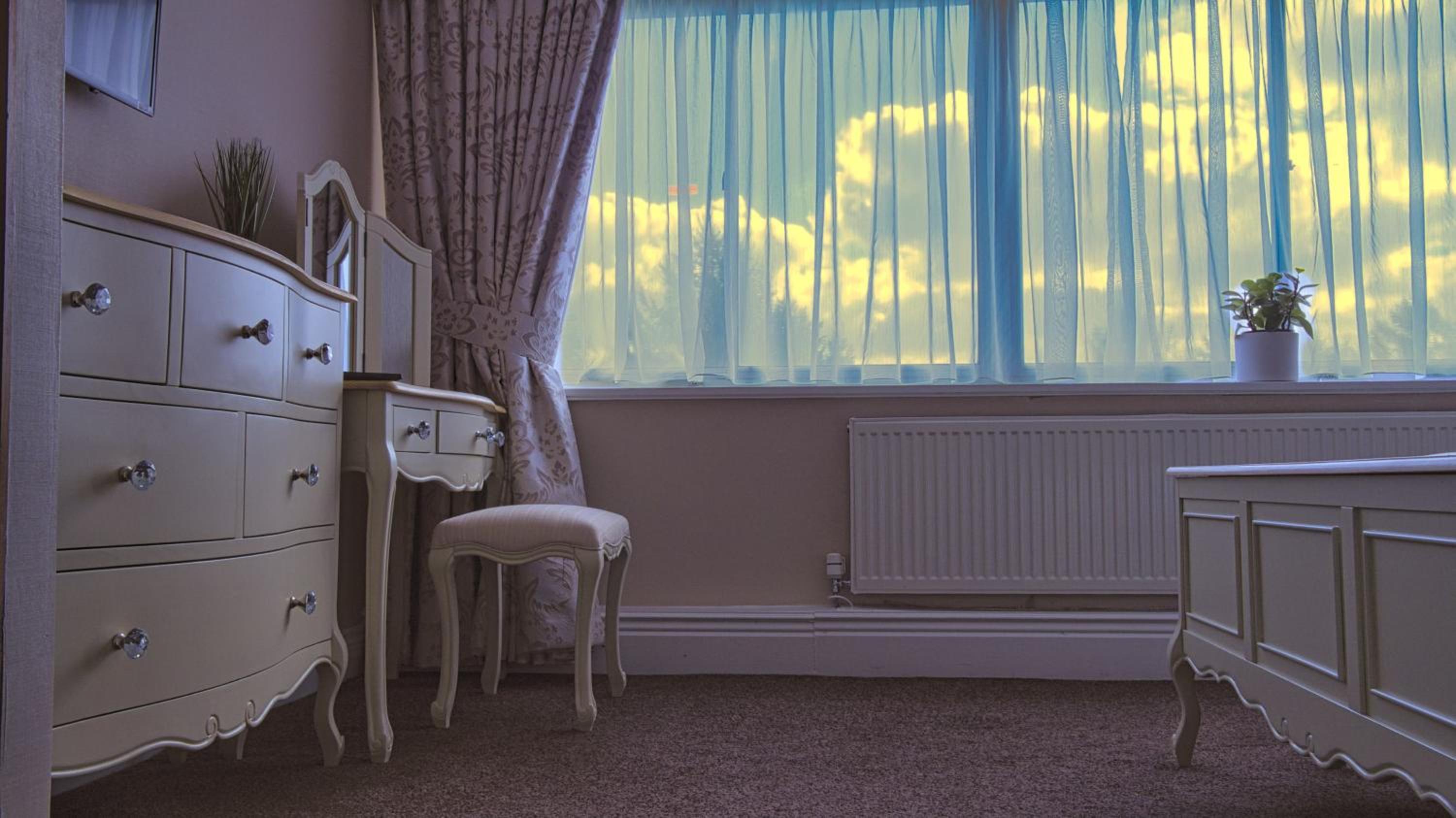 Suite - Photo 9