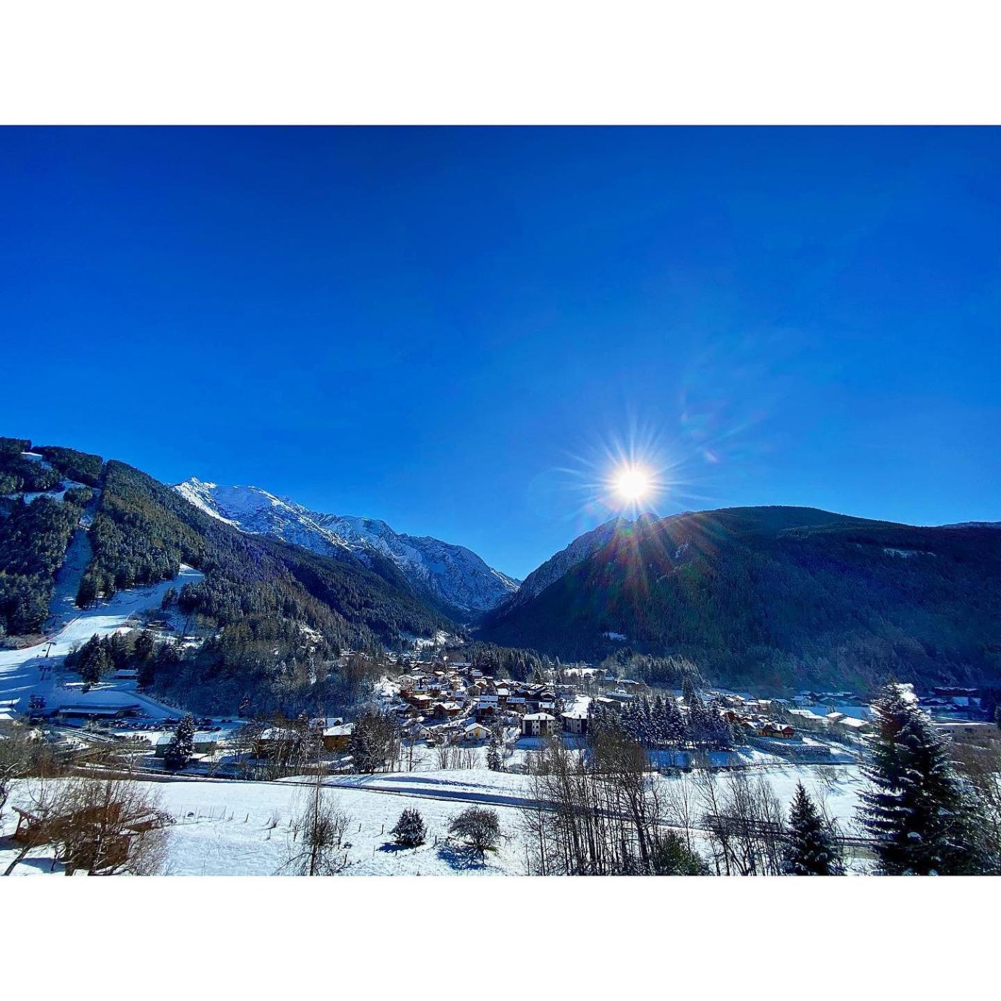 Superior Double or Twin Room with Mountain View photo 1