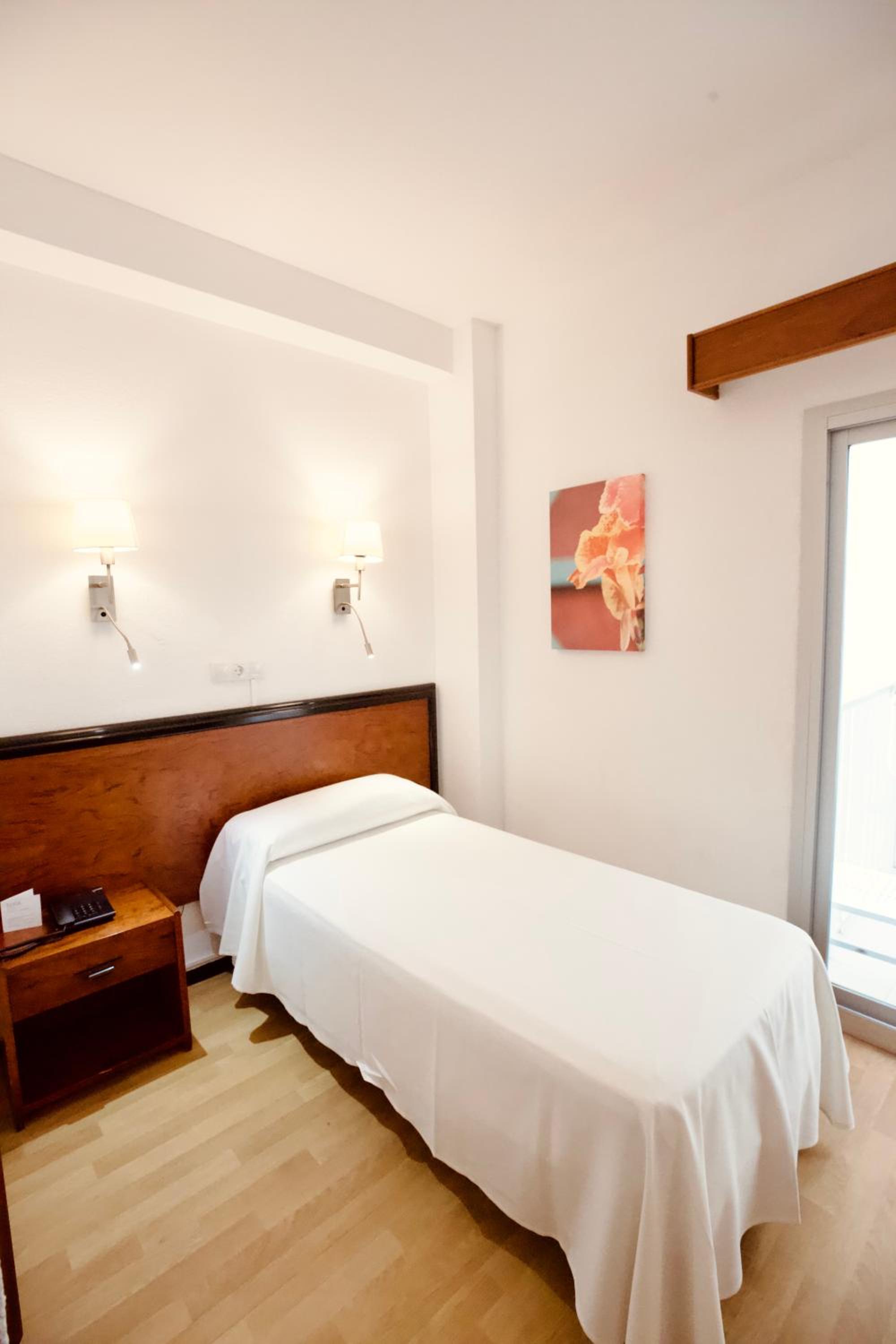 Single Room with Balcony