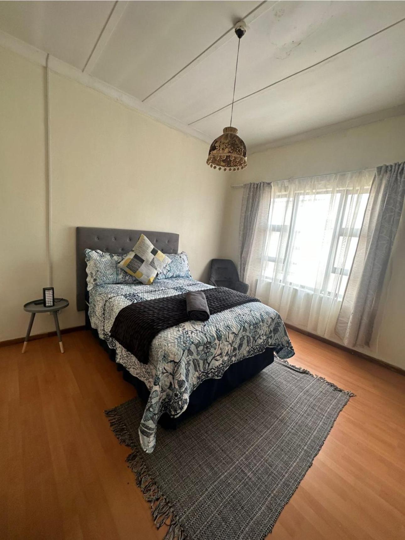 Three-Bedroom Apartment photo 1