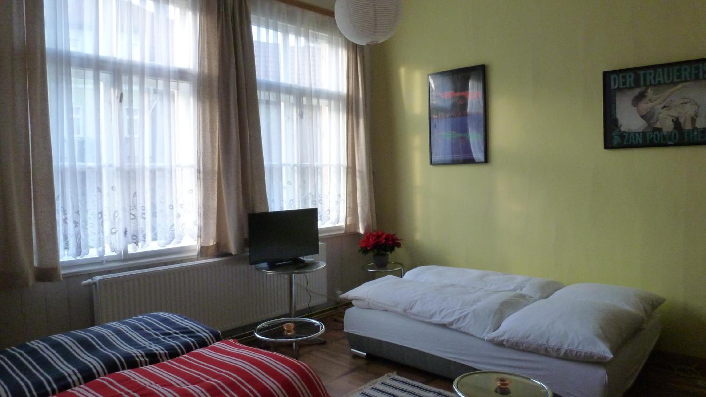 Large Double Room photo 3