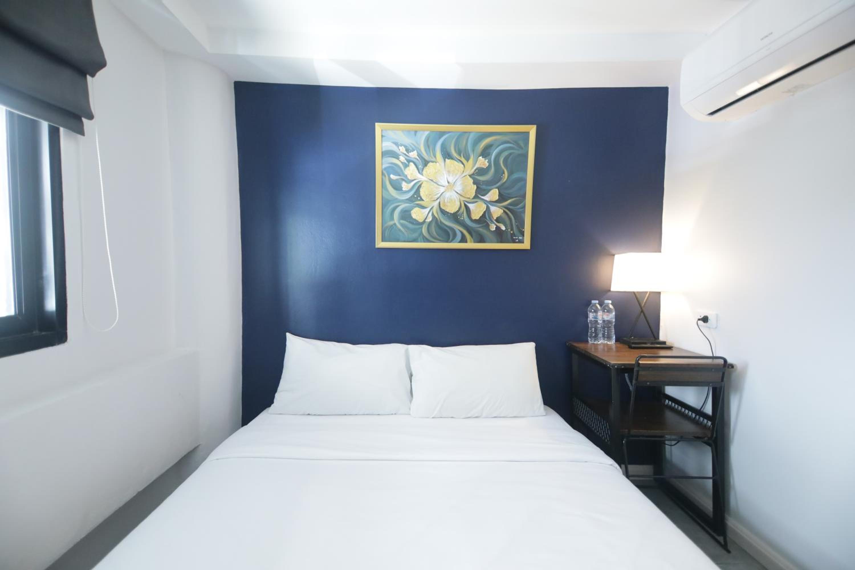 Standard Double Room - Photo 4