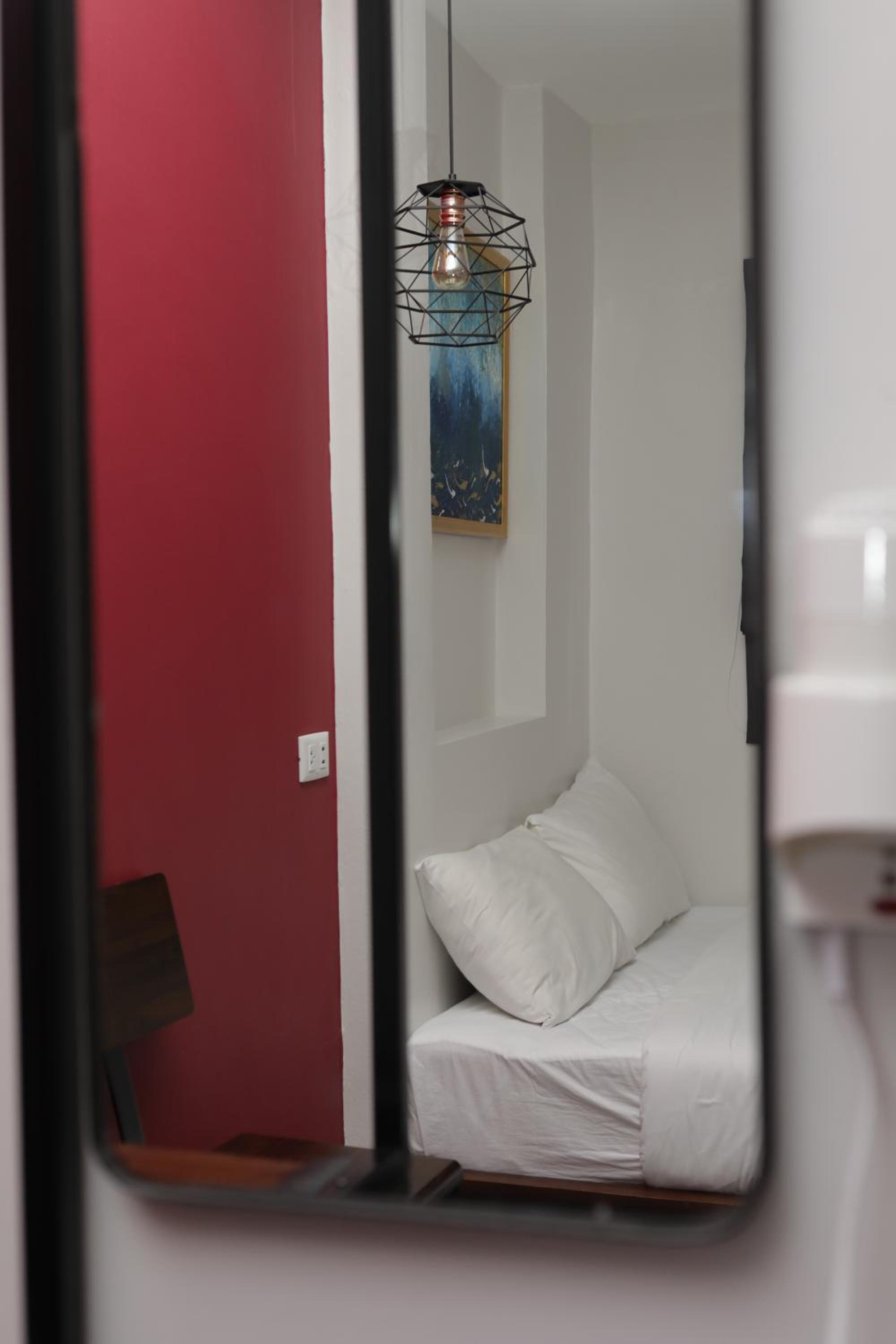 Deluxe Room - Photo 13