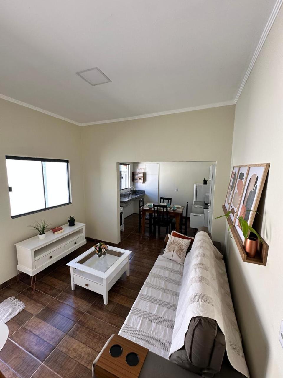 One-Bedroom House photo 1