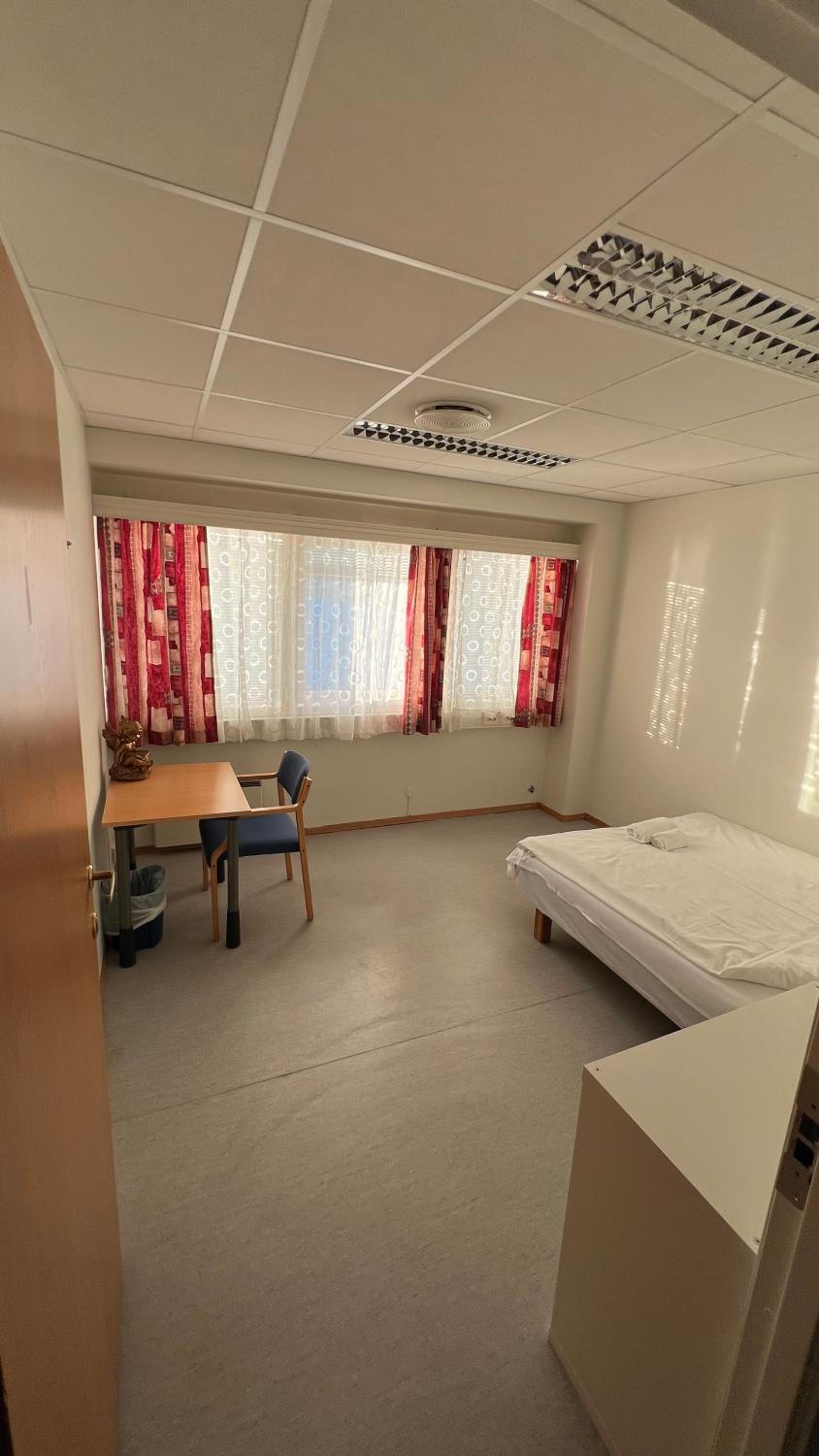 Single Room photo 2