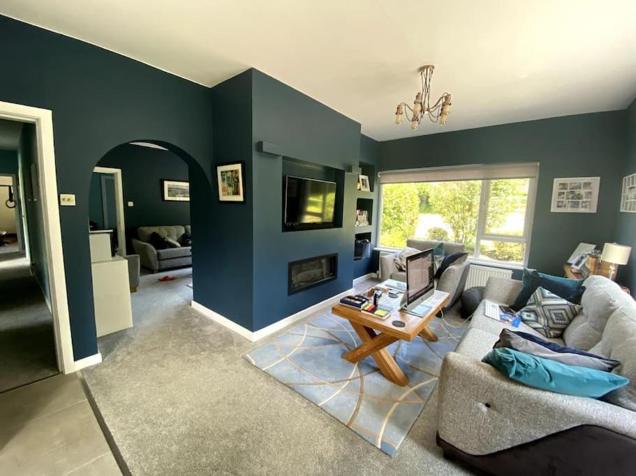 Three-Bedroom House photo 1