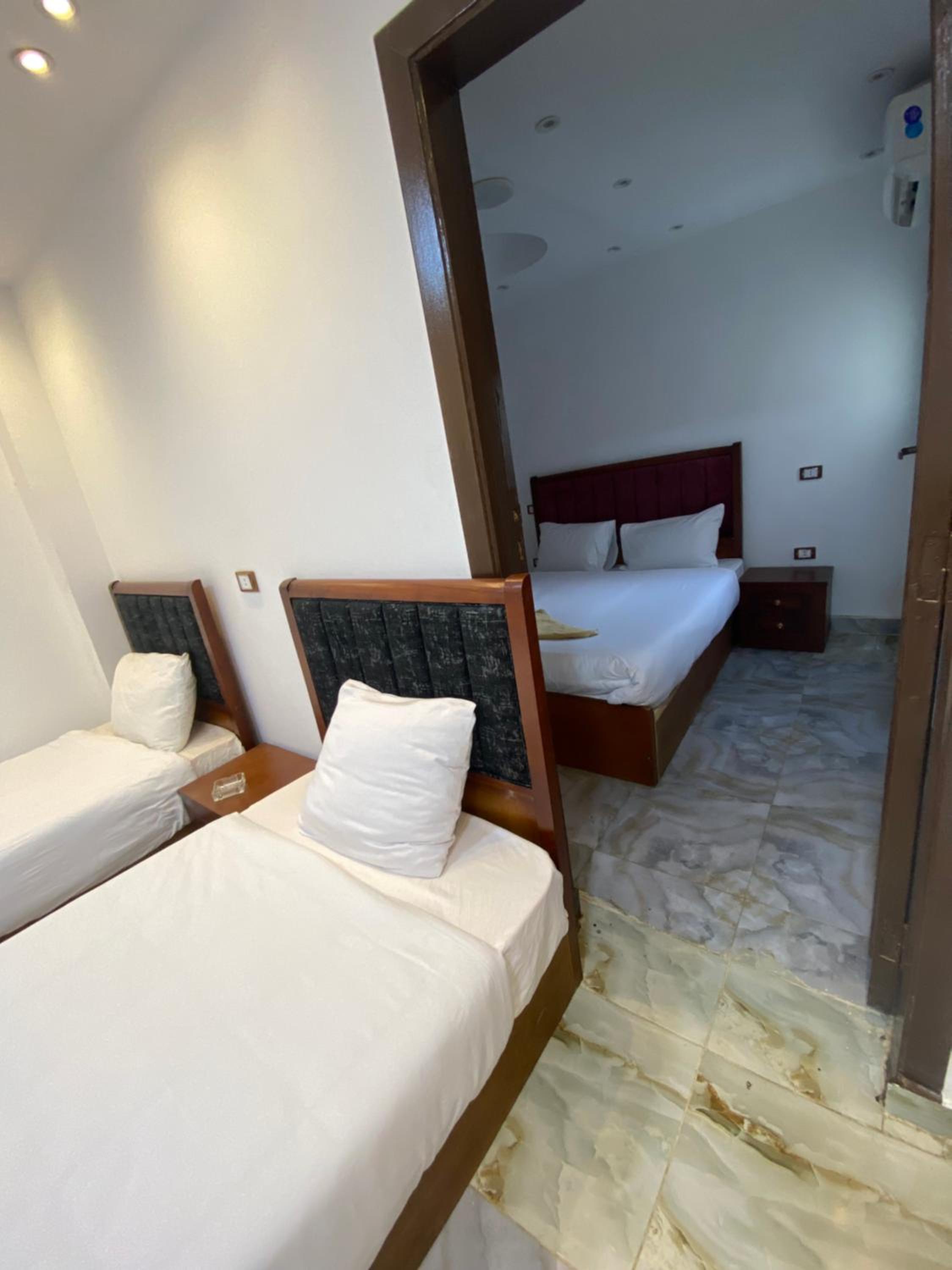 Deluxe Family Suite