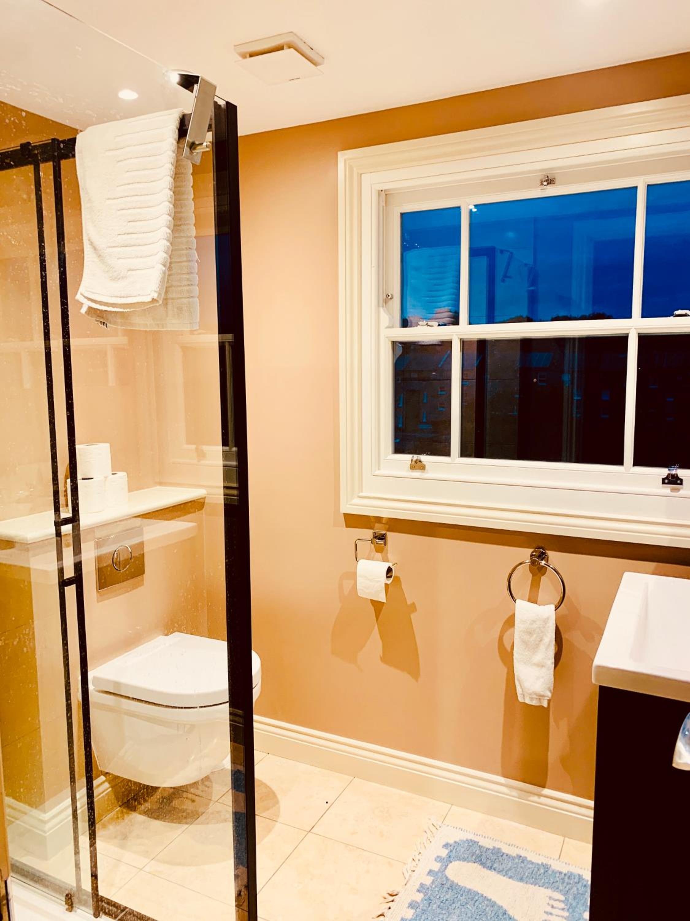 Double Room with Private Bathroom photo 3