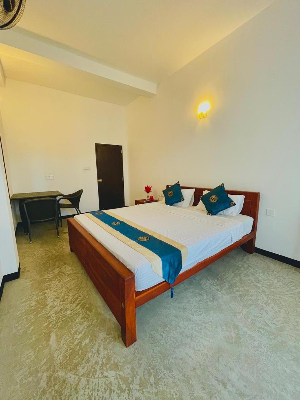 Double Room With Balcony photo 1