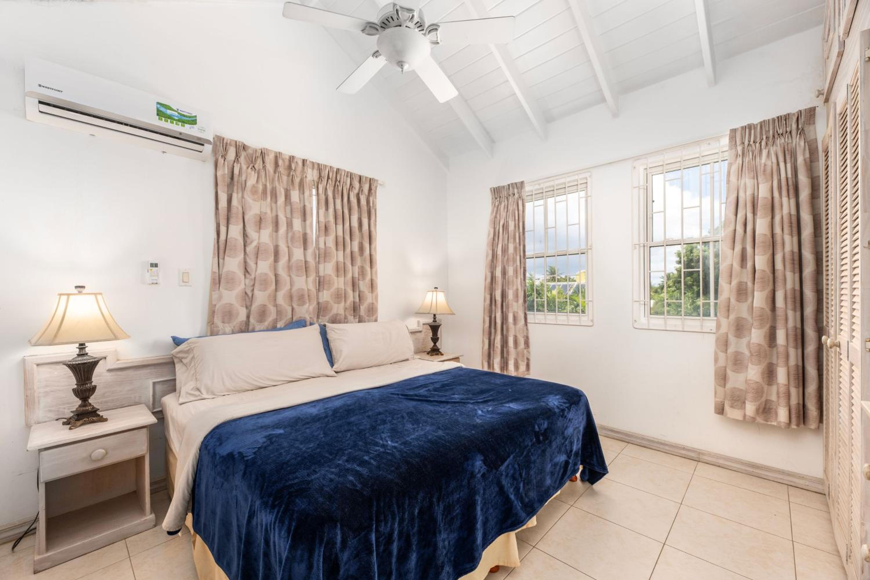 Two-Bedroom Villa photo 3