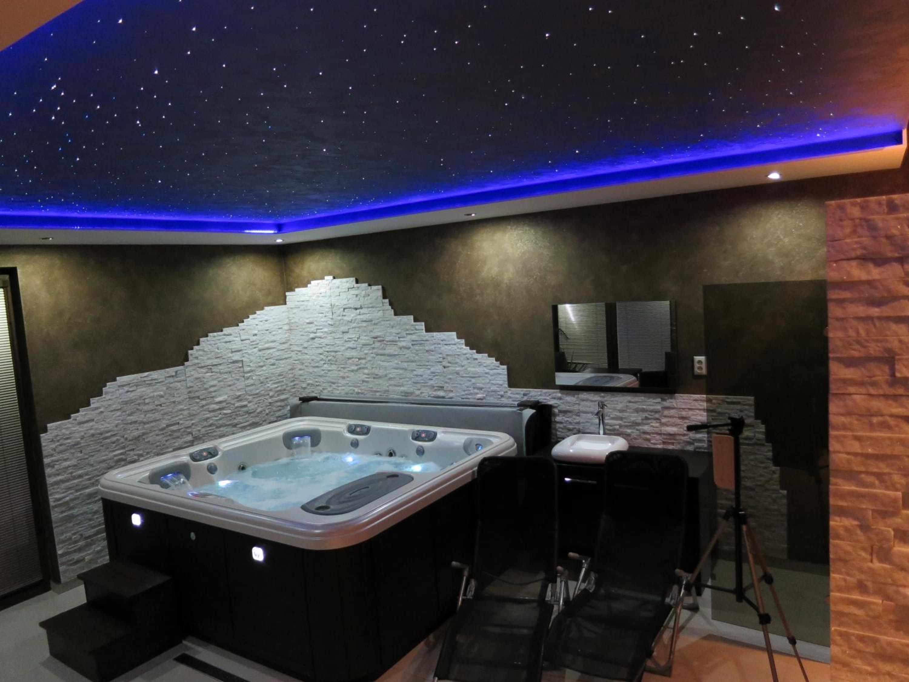 Four-Bedroom House - Photo 24