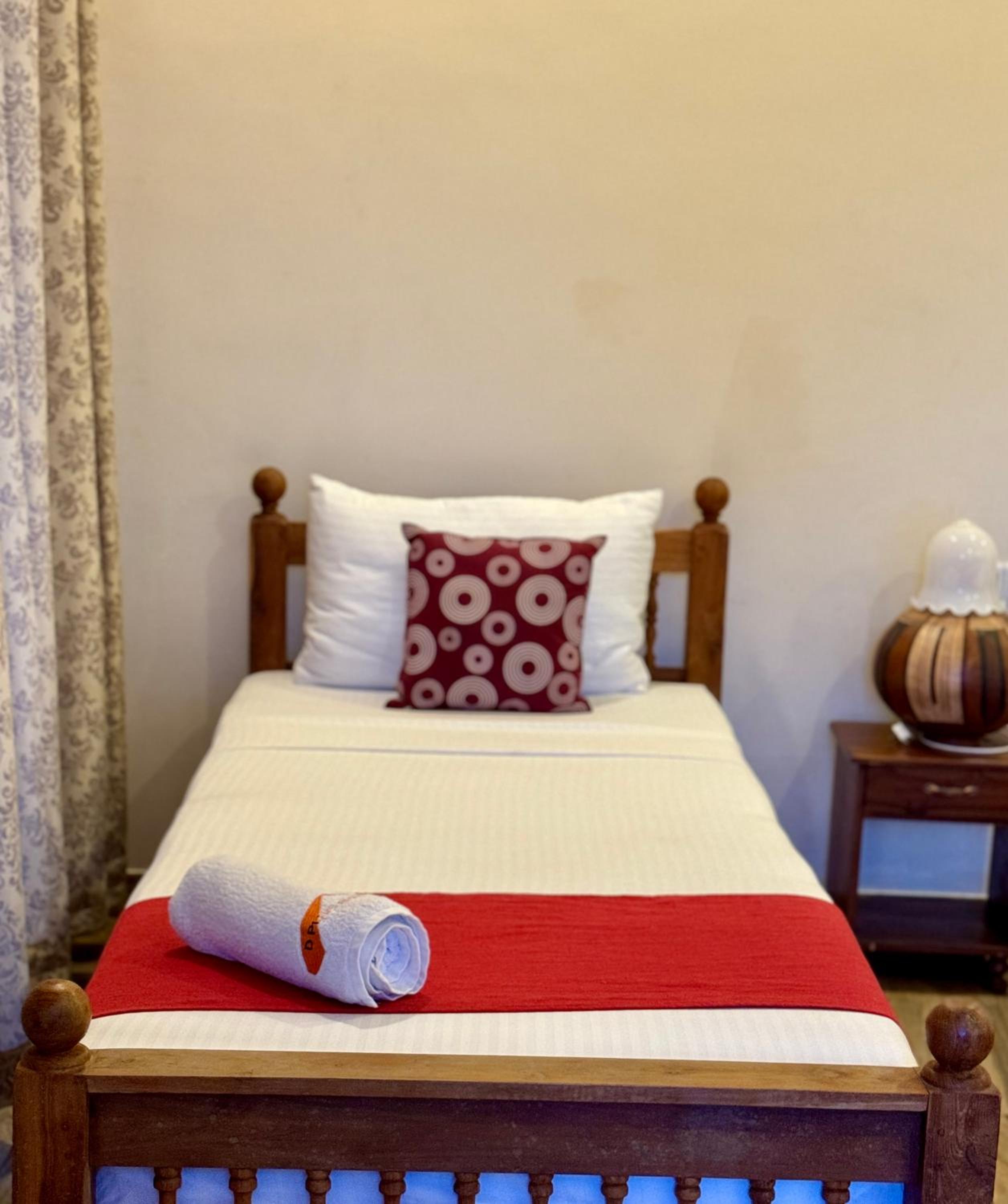 Standard Double Room with Fan photo 1