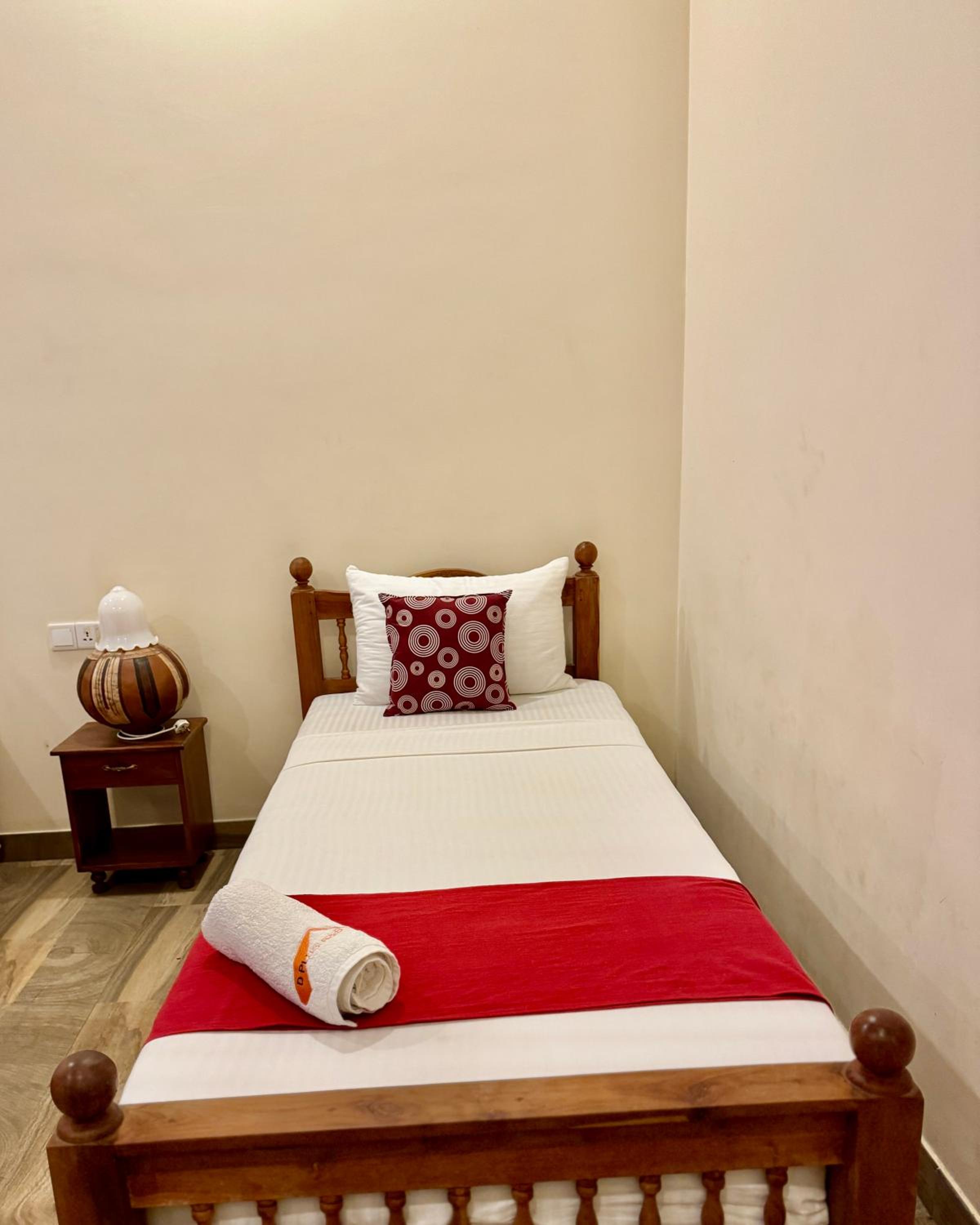 Standard Double Room with Fan photo 3