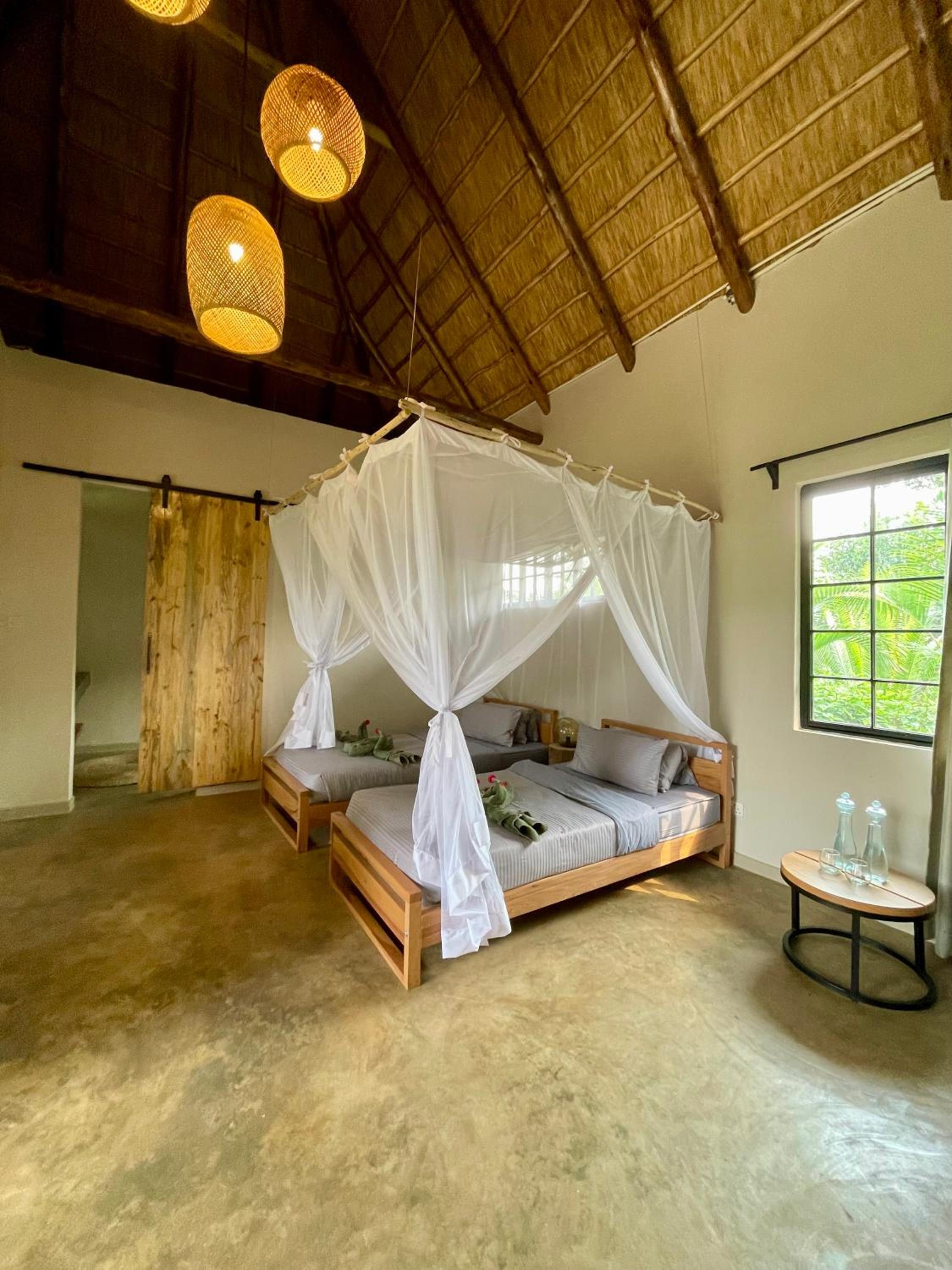 Deluxe Double Room (2 Adults + 1 Child) photo 1
