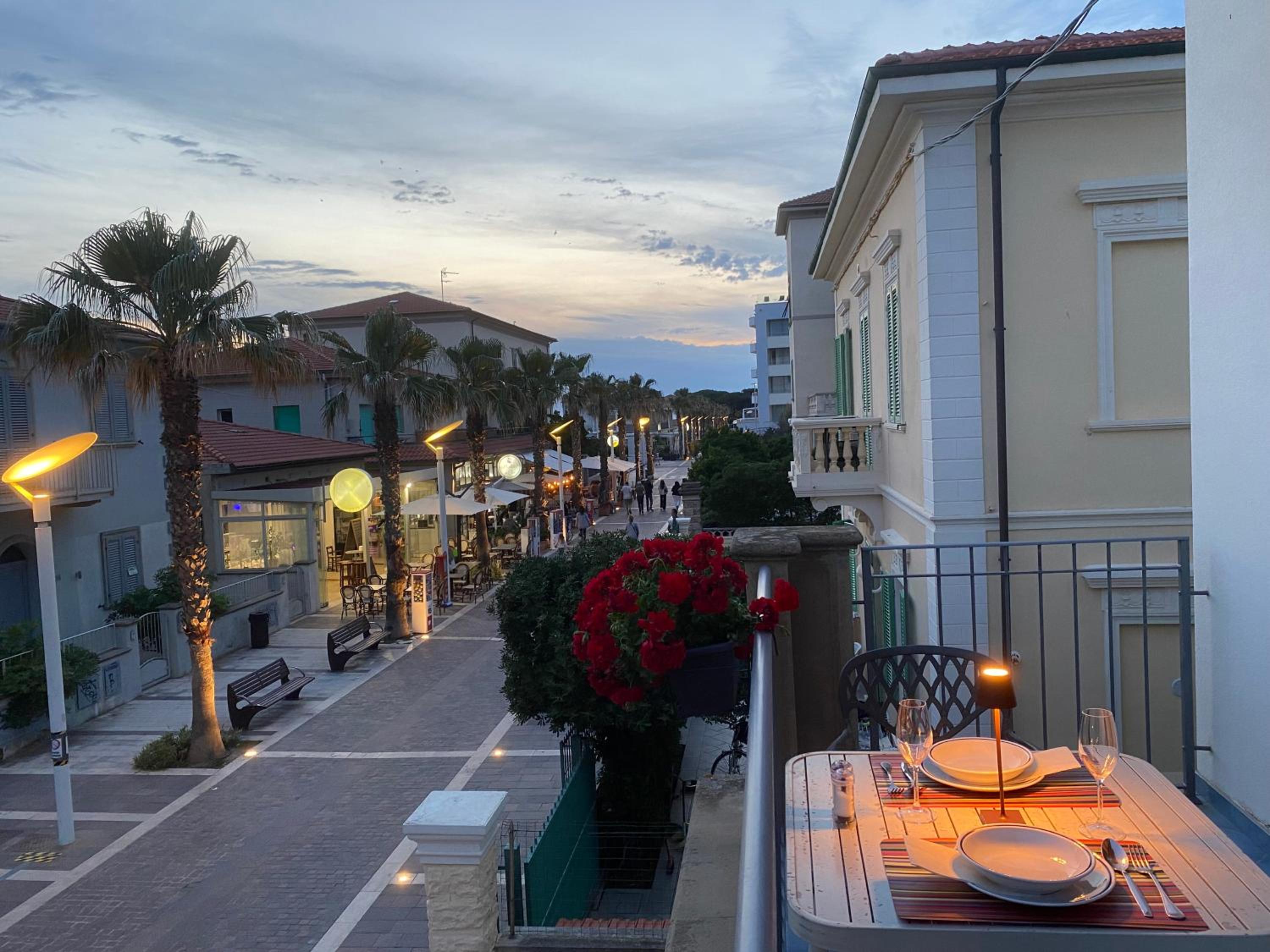 Standard Double or Twin Room with Balcony photo 1