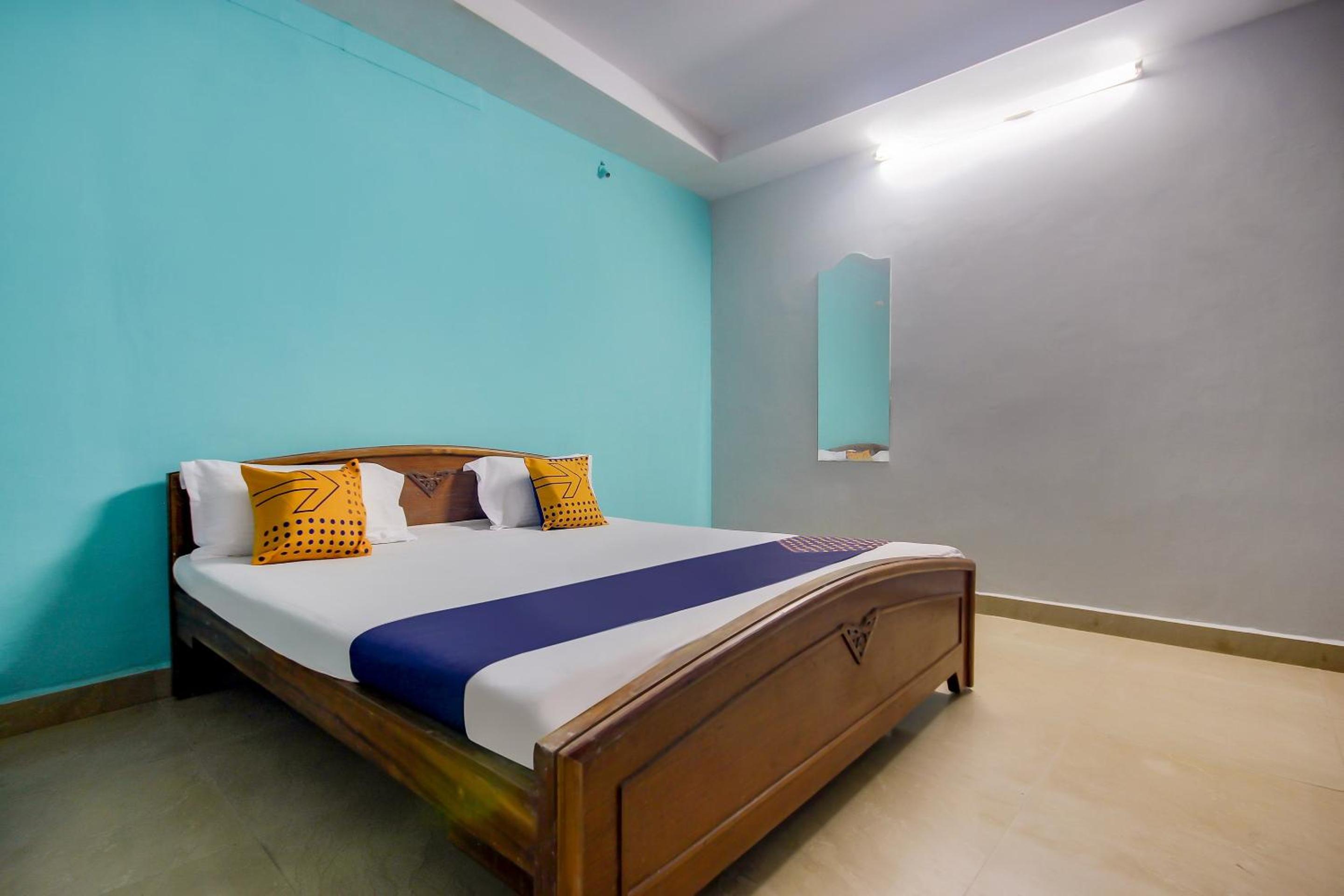 Classic Triple Room photo 3