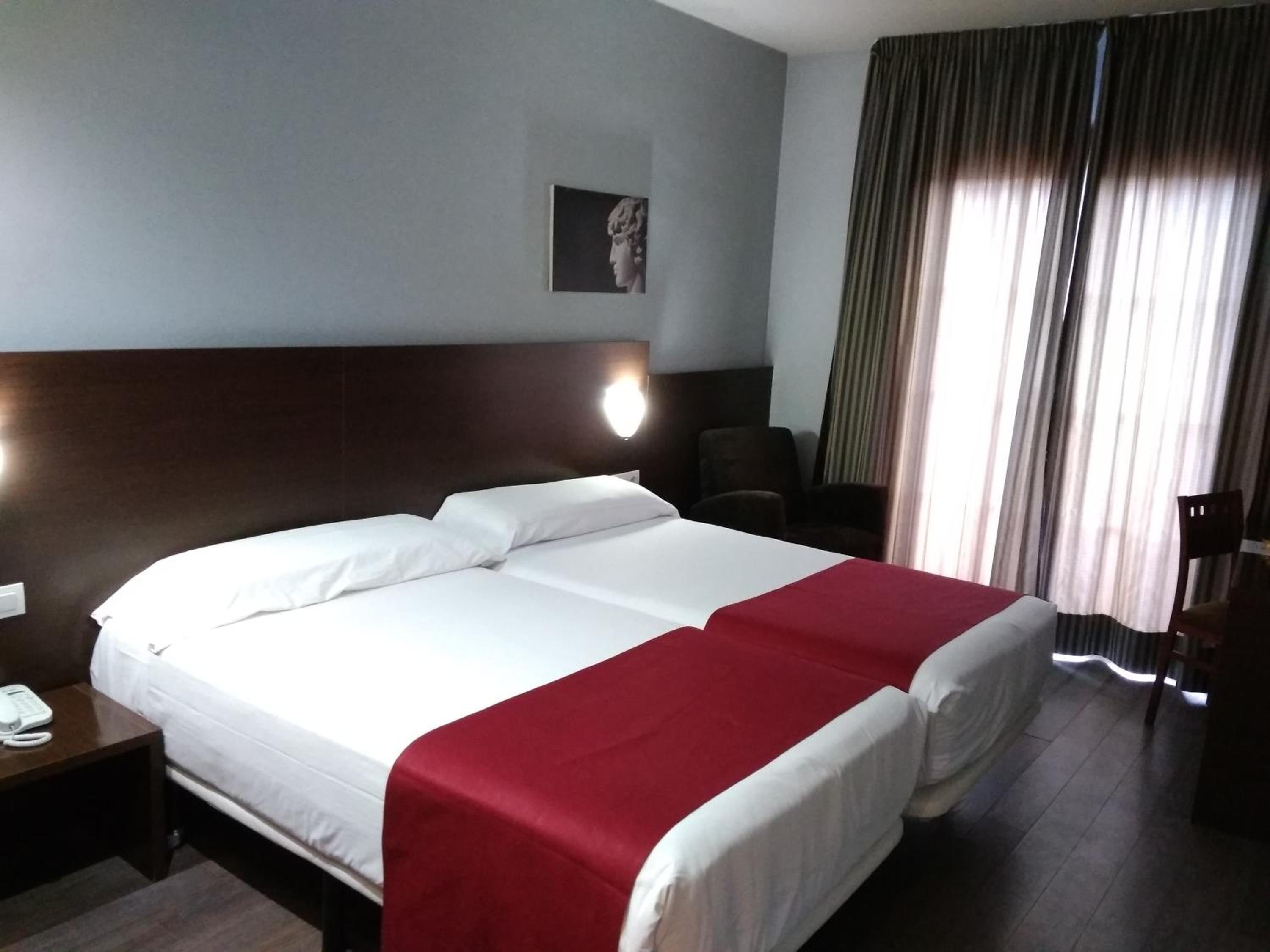 Double Comfort - Photo 2
