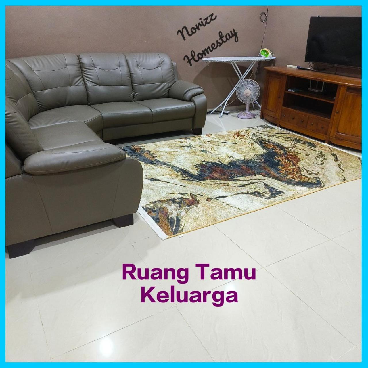 Four-Bedroom House photo 2