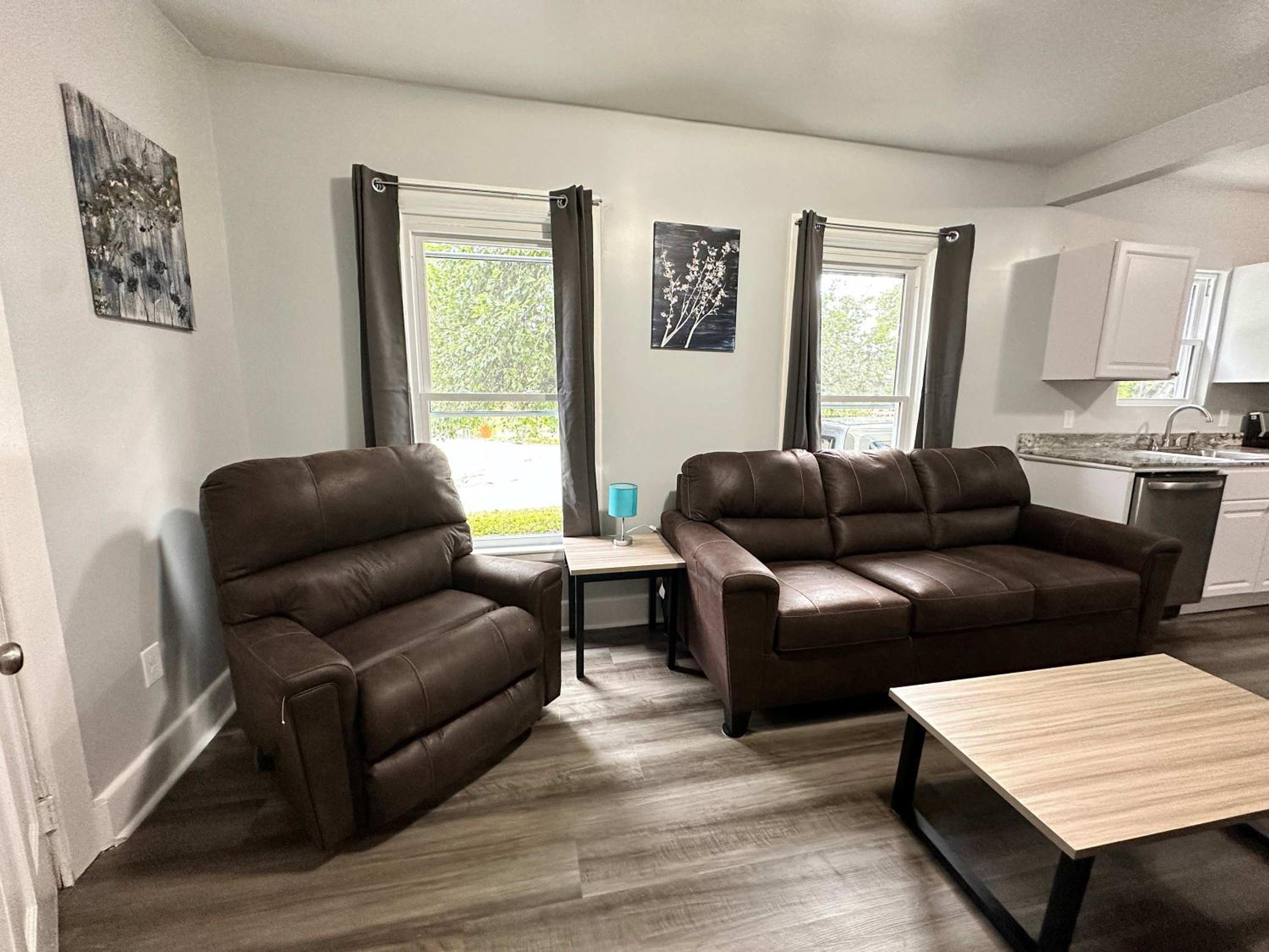 Apartment photo 1