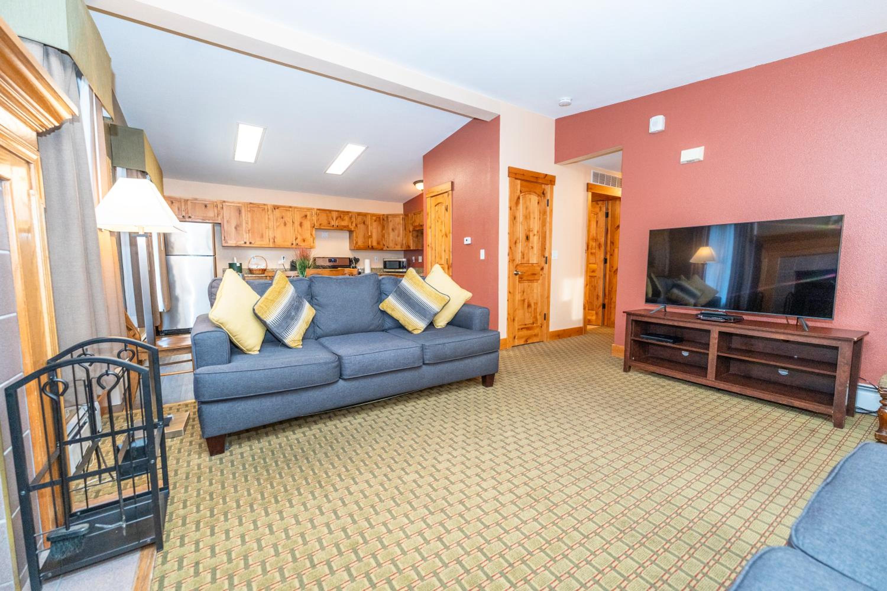 Three-Bedroom Suite - Non-Pet Friendly