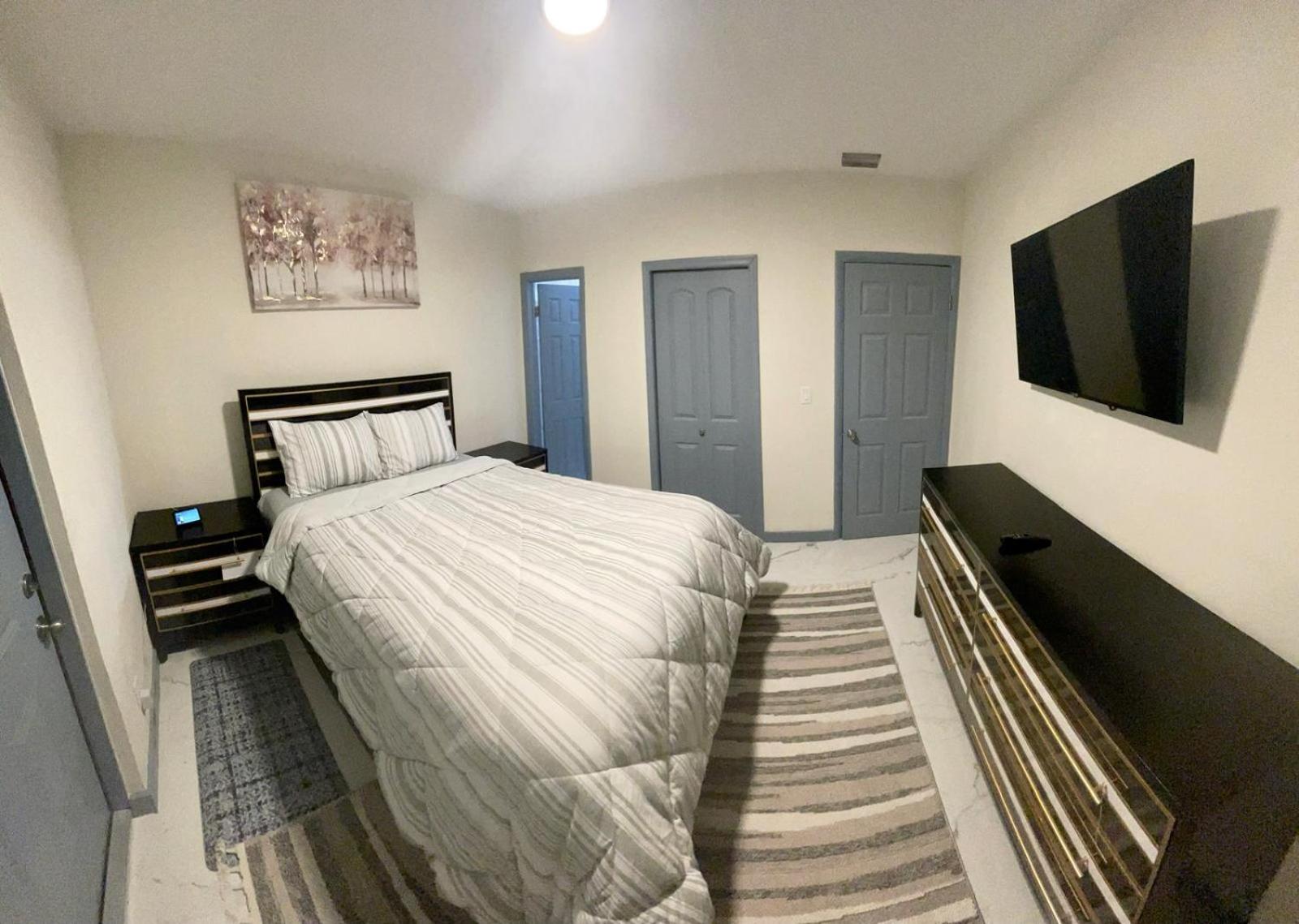 One-Bedroom House photo 3