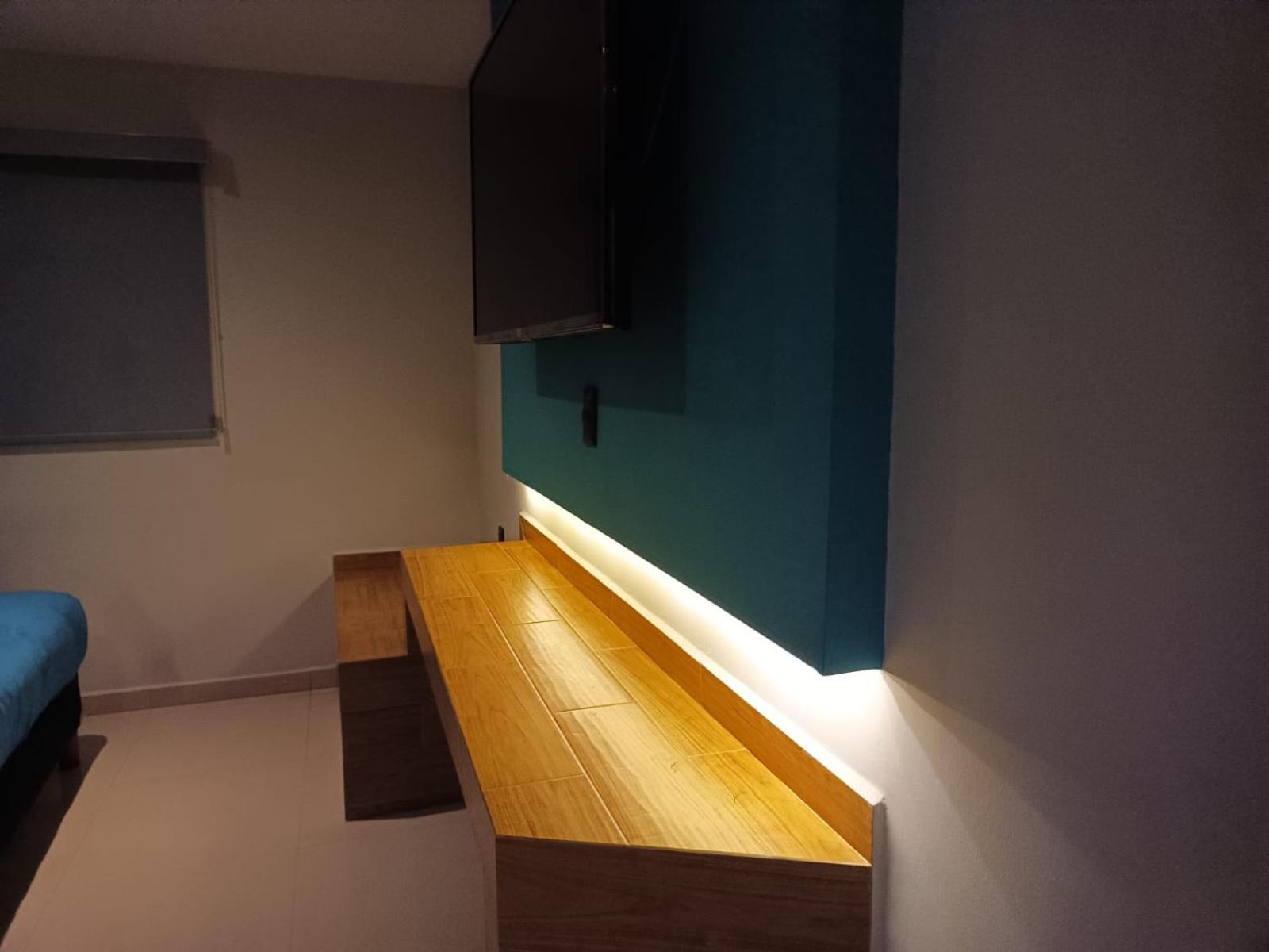 Standard Double Room - Photo 9