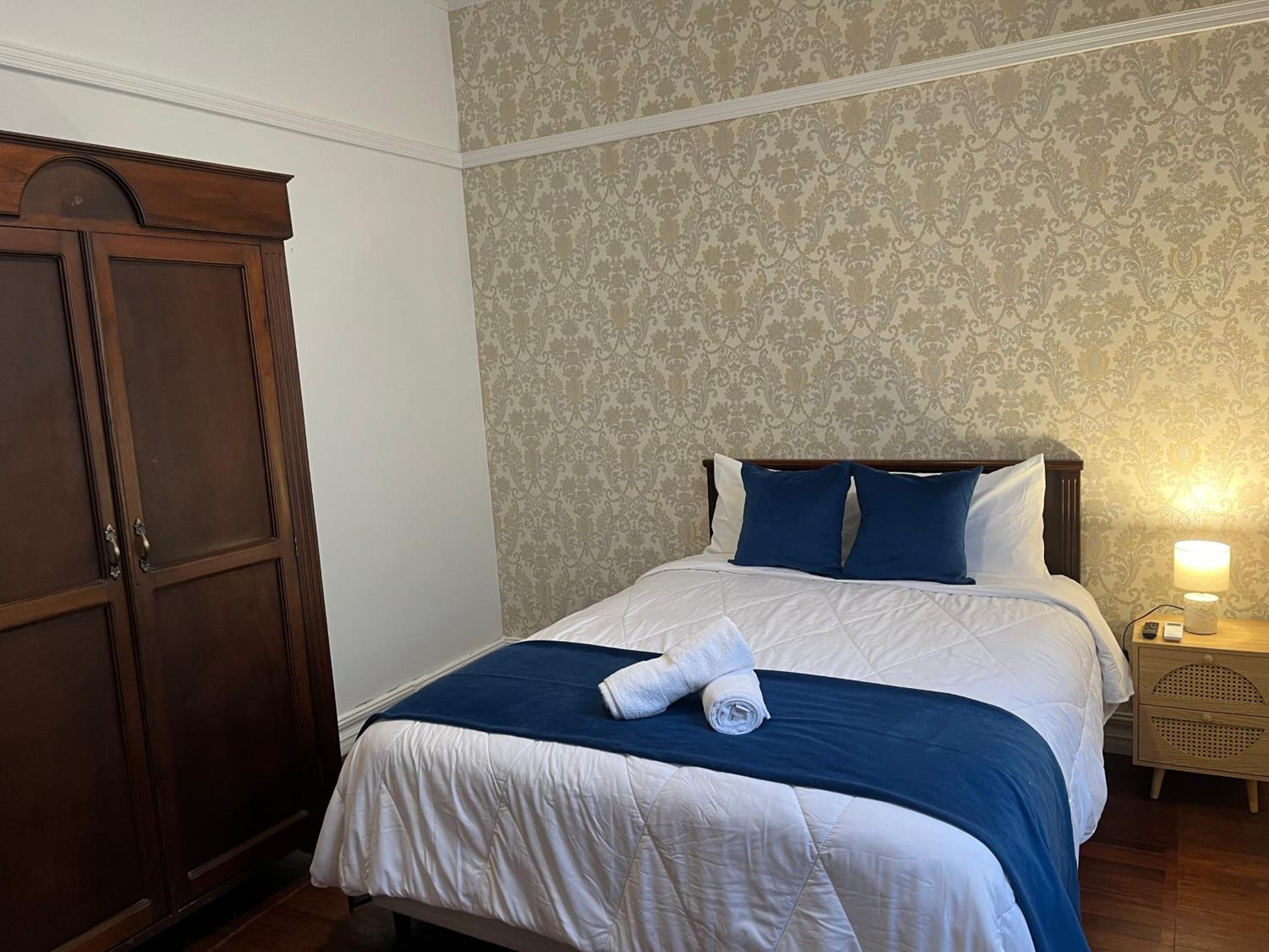 Deluxe Double Room photo 3