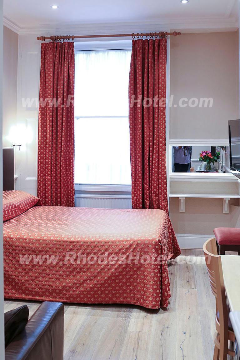 Deluxe Double Room photo 3