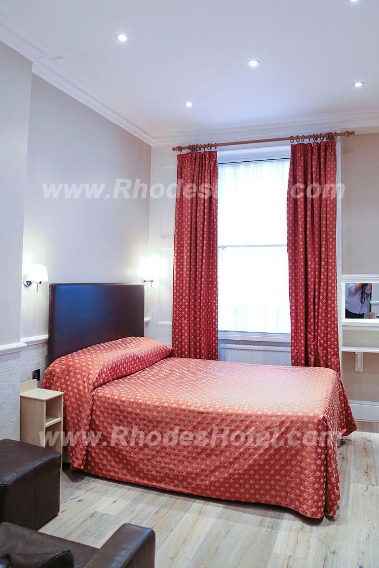 Deluxe Double Room photo 2
