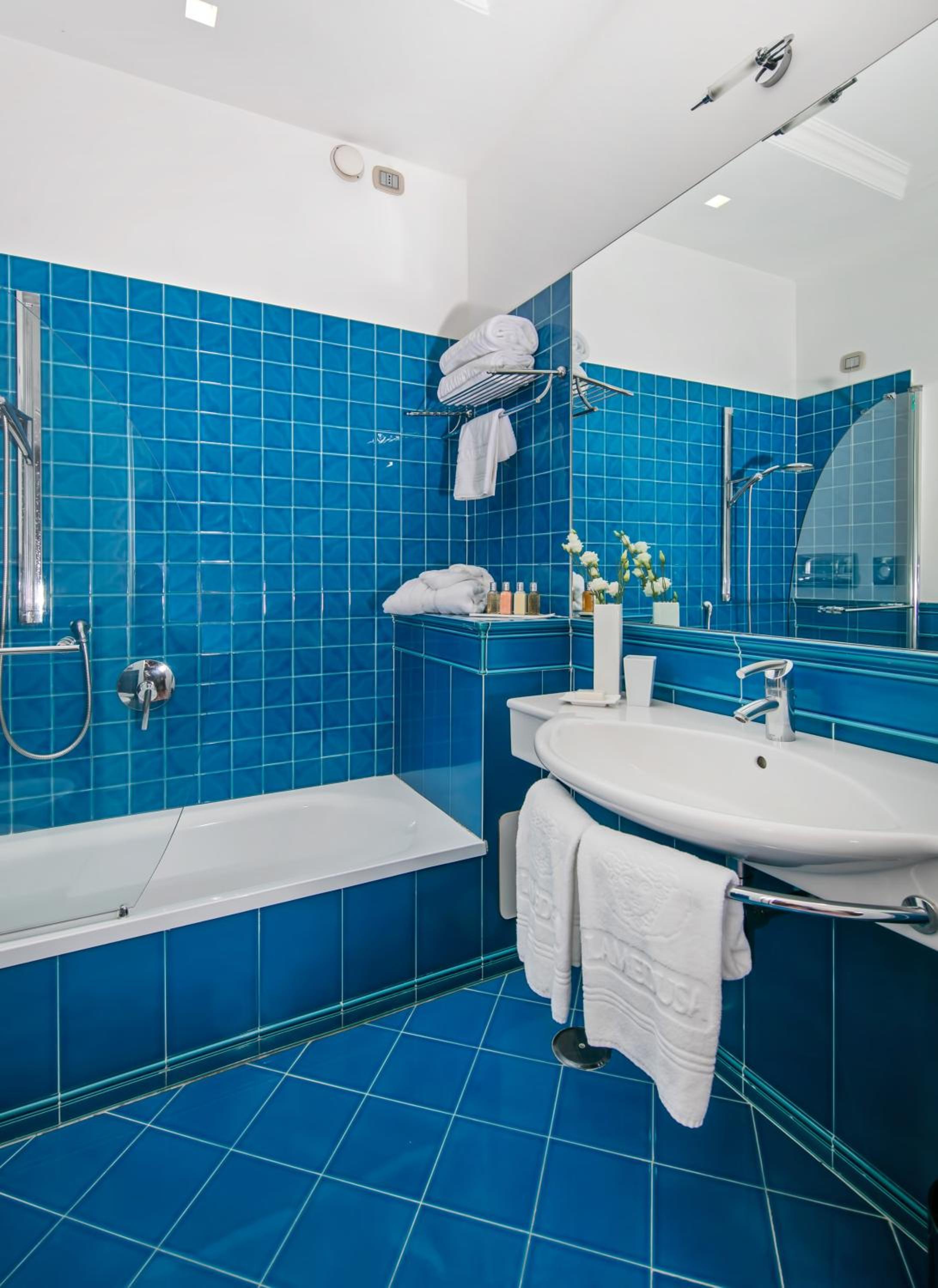 Apartment - Photo 4