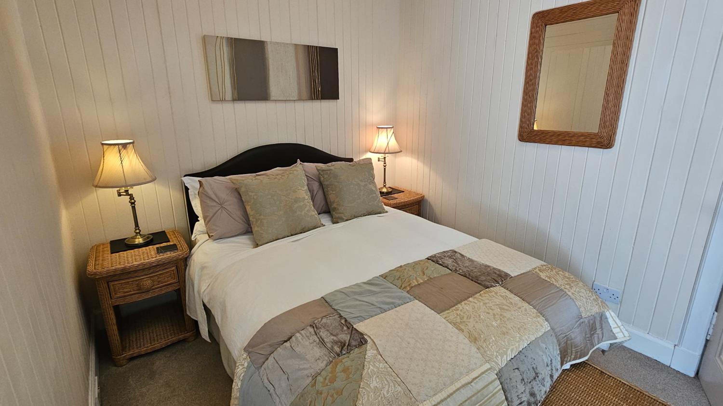 Small Double Room photo 1