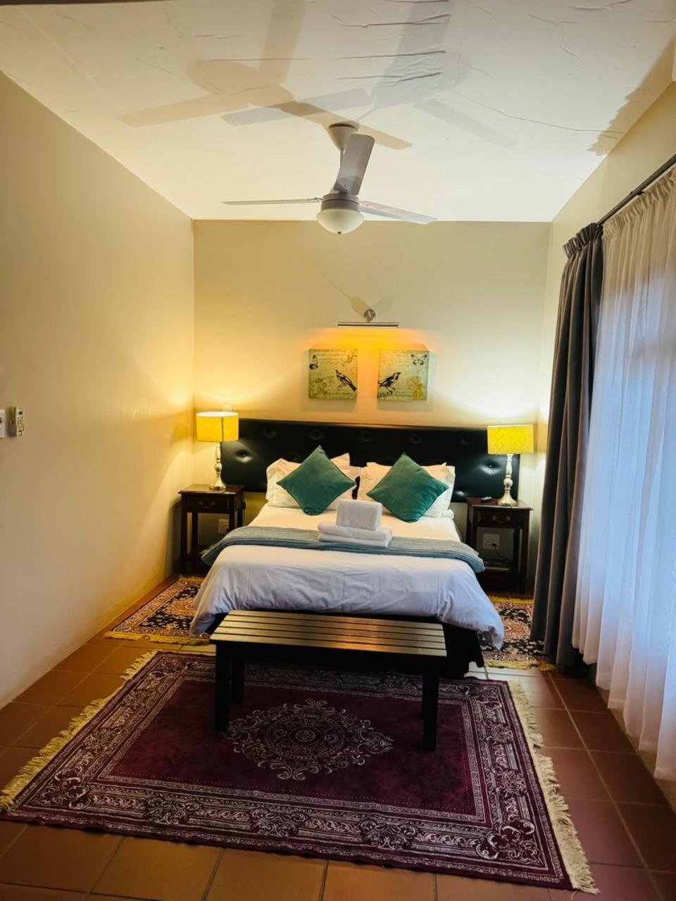 Family Room with Garden View photo 1