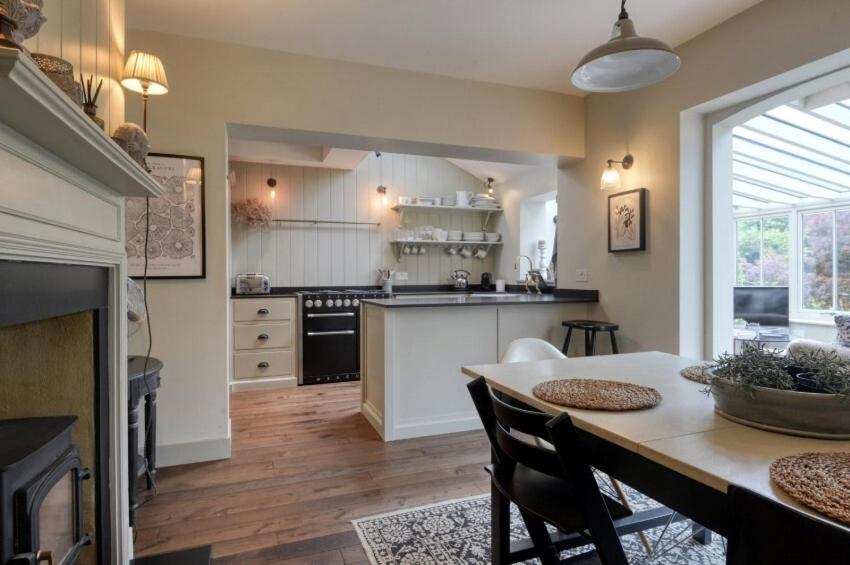 Three-Bedroom Cottage photo 2