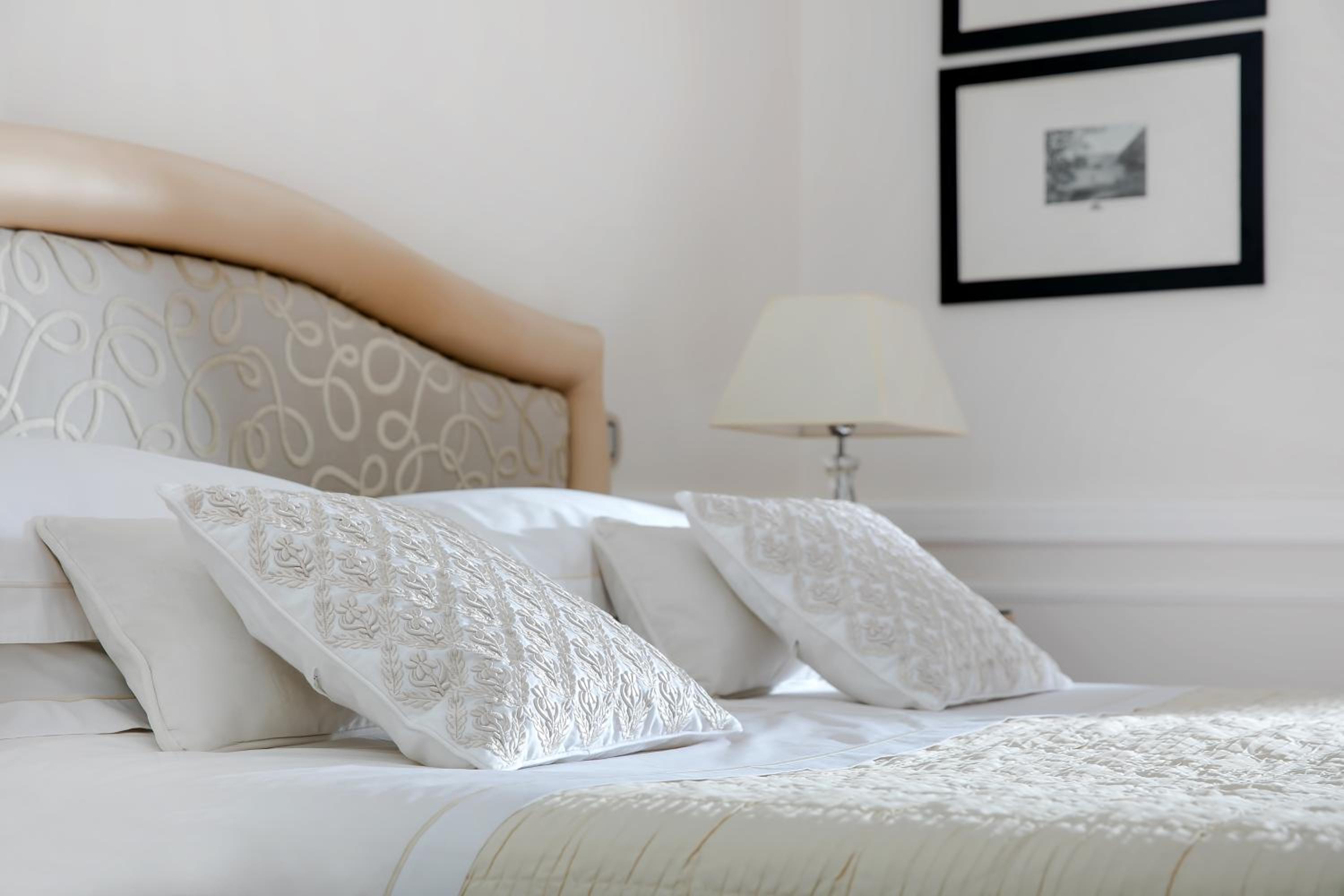 Superior Double or Twin Room - Photo 1