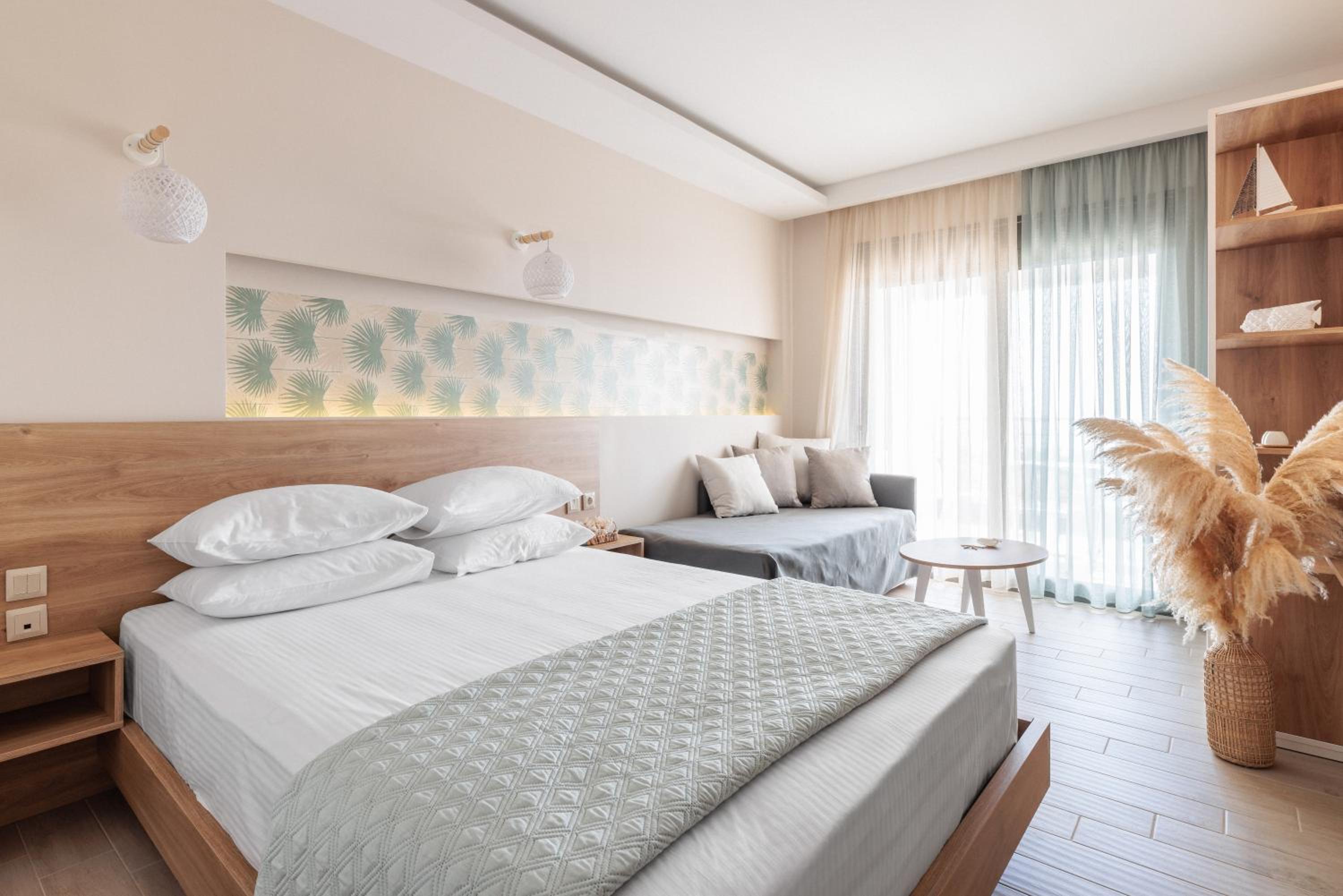 Deluxe Junior Suite photo 1